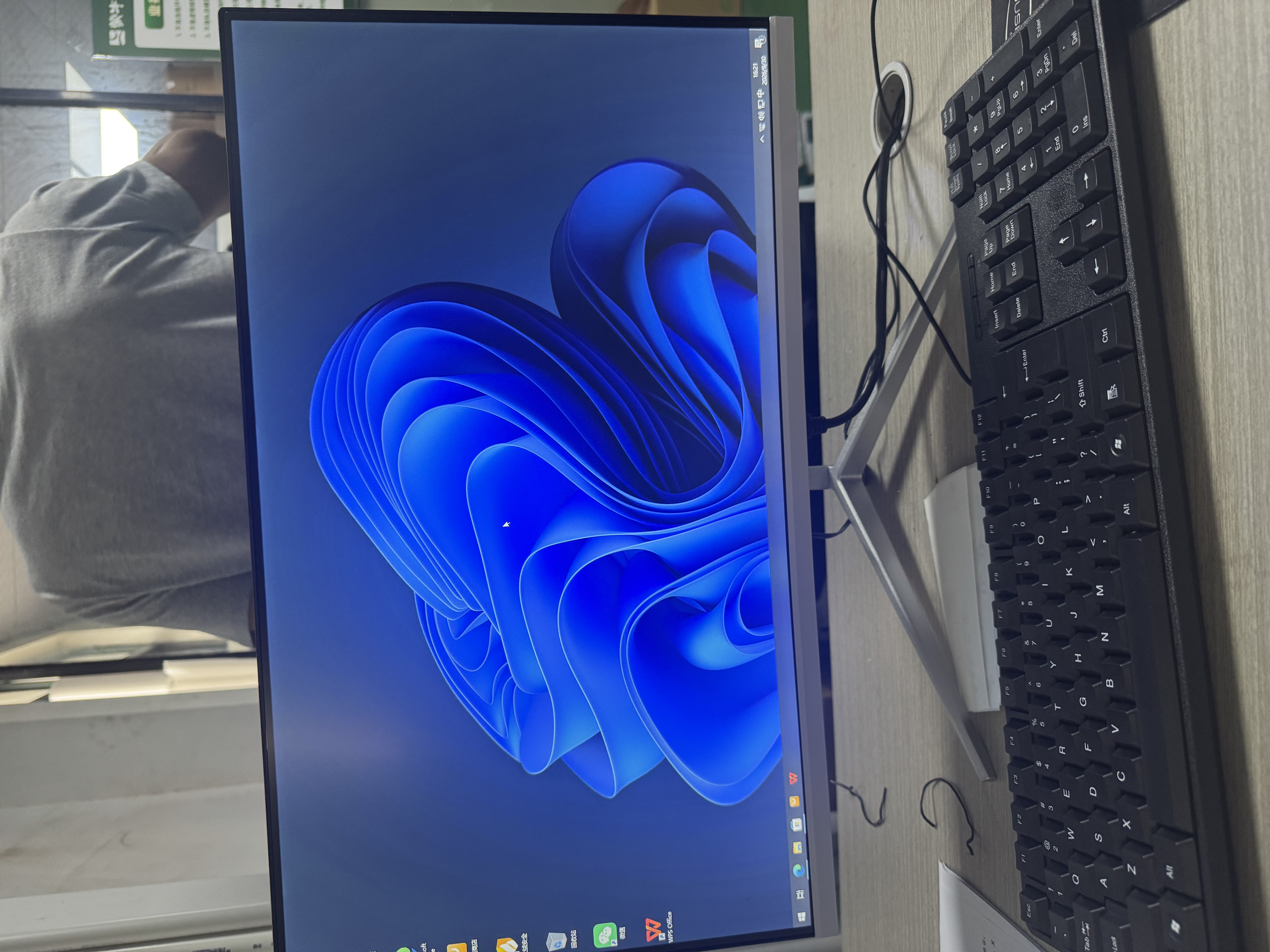 华硕（ASUS）【14代酷睿i7】台式电脑主机台式机办公电脑办公主机组装电脑独显大额补贴商务办公电脑全套 一：酷睿i5丨16G丨628G/稳定商务办公款 华硕单主机+24英寸高清显示器（蓝光护眼） 实拍图