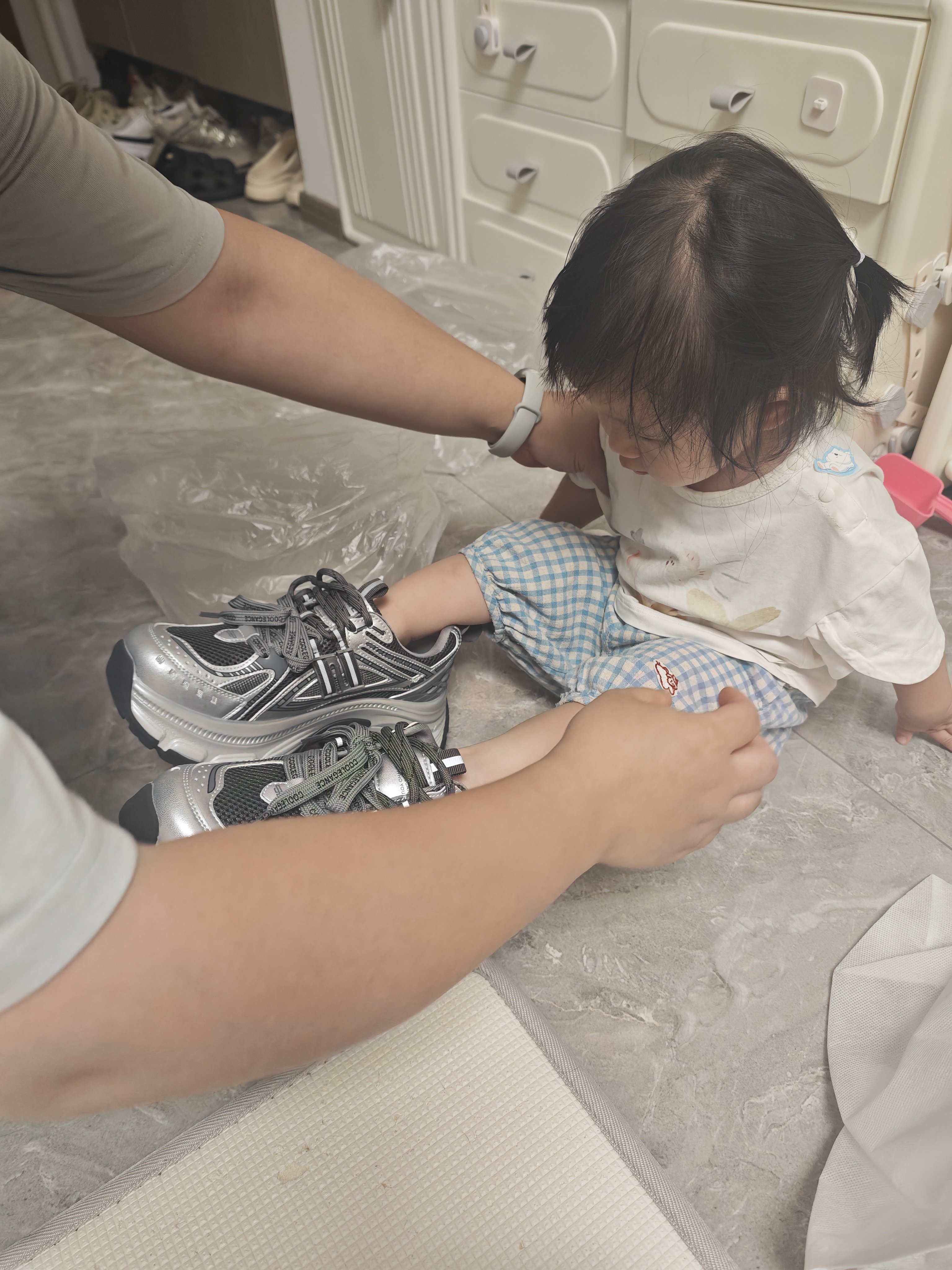 百丽（Belle）张凌赫同款蓝鲸网面厚底老爹鞋女26新款小个子增高休闲鞋预售 银灰色 +8CM 38 (240mm) 实拍图