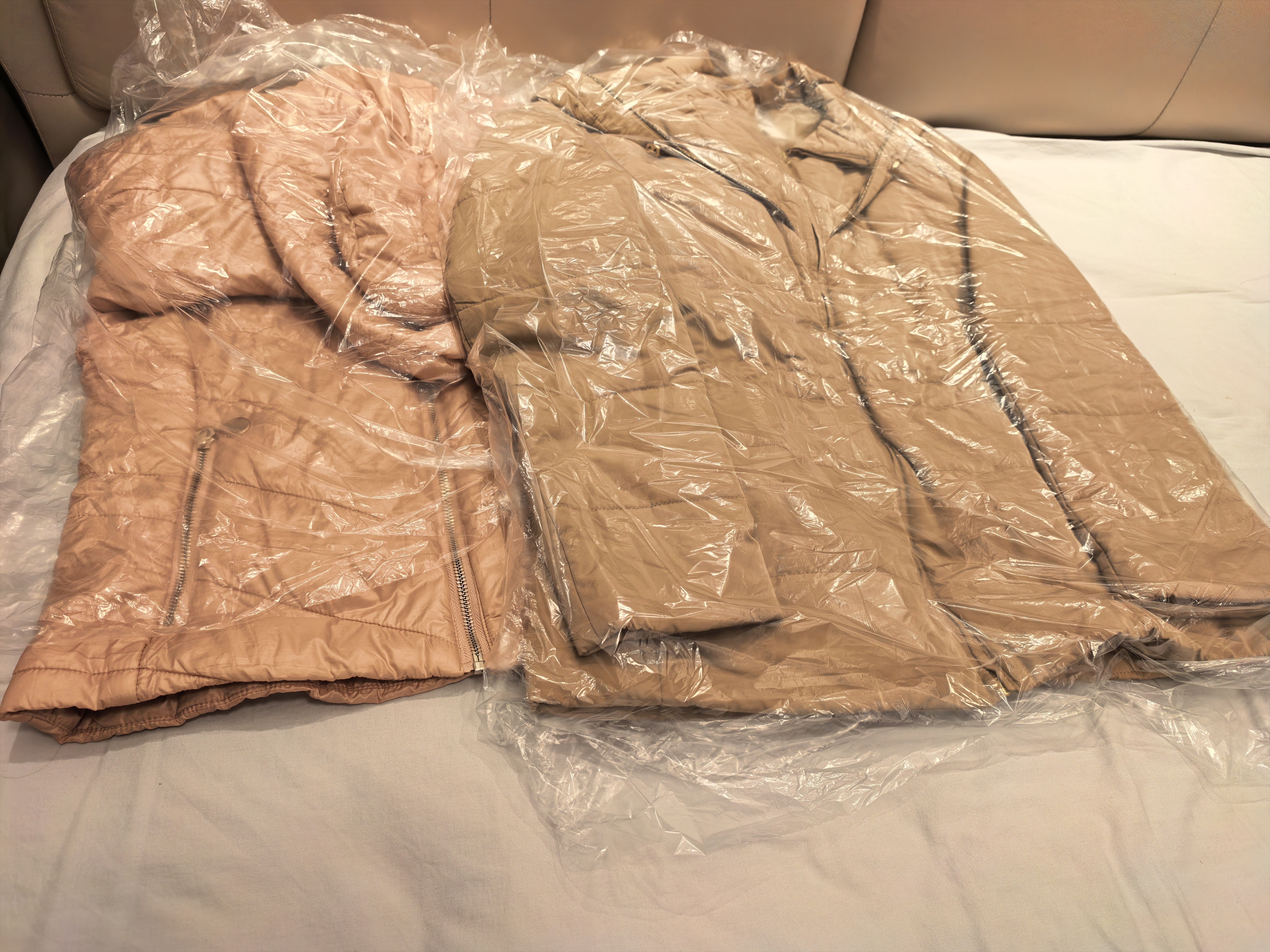 京东衣鞋任洗3件 上门取送去渍整形 价值2000元内羽绒服/棉服/大衣/鞋 实拍图