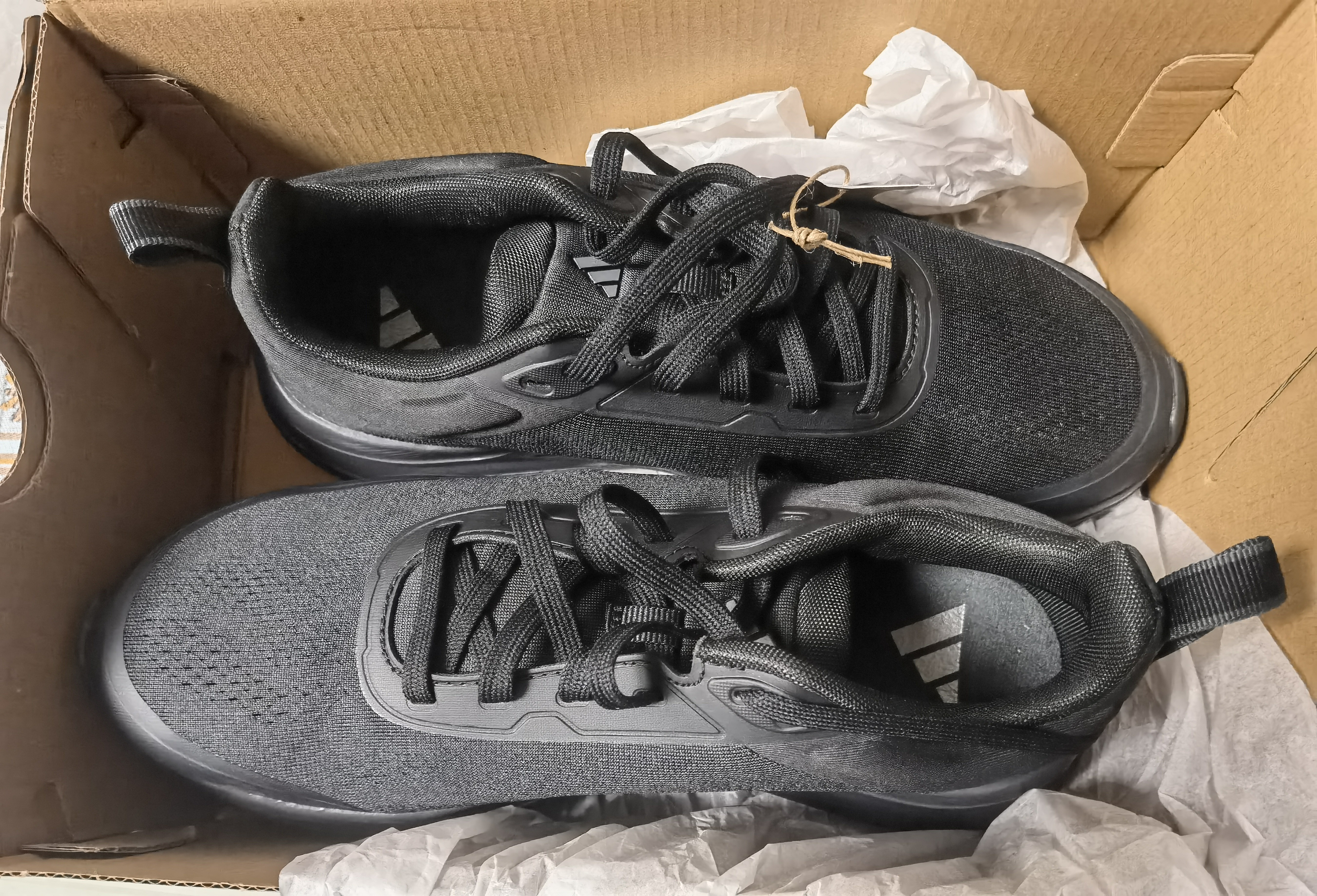 阿迪达斯（adidas）男鞋女鞋运动鞋秋季商务都市通勤轻便时尚耐磨减震休闲鞋 碳黑 40 实拍图