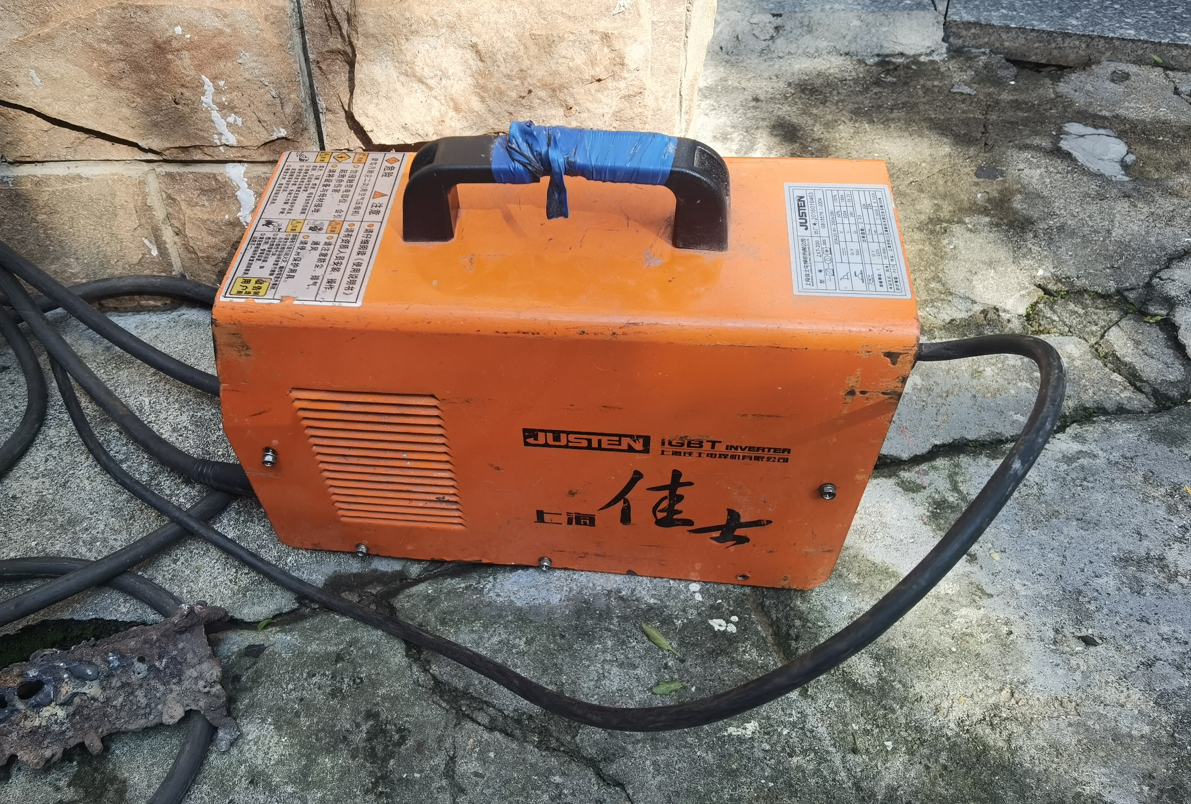 佳士电焊机200家用220V小型便携式手持迷你直流通用焊条工业级小焊机 实拍图