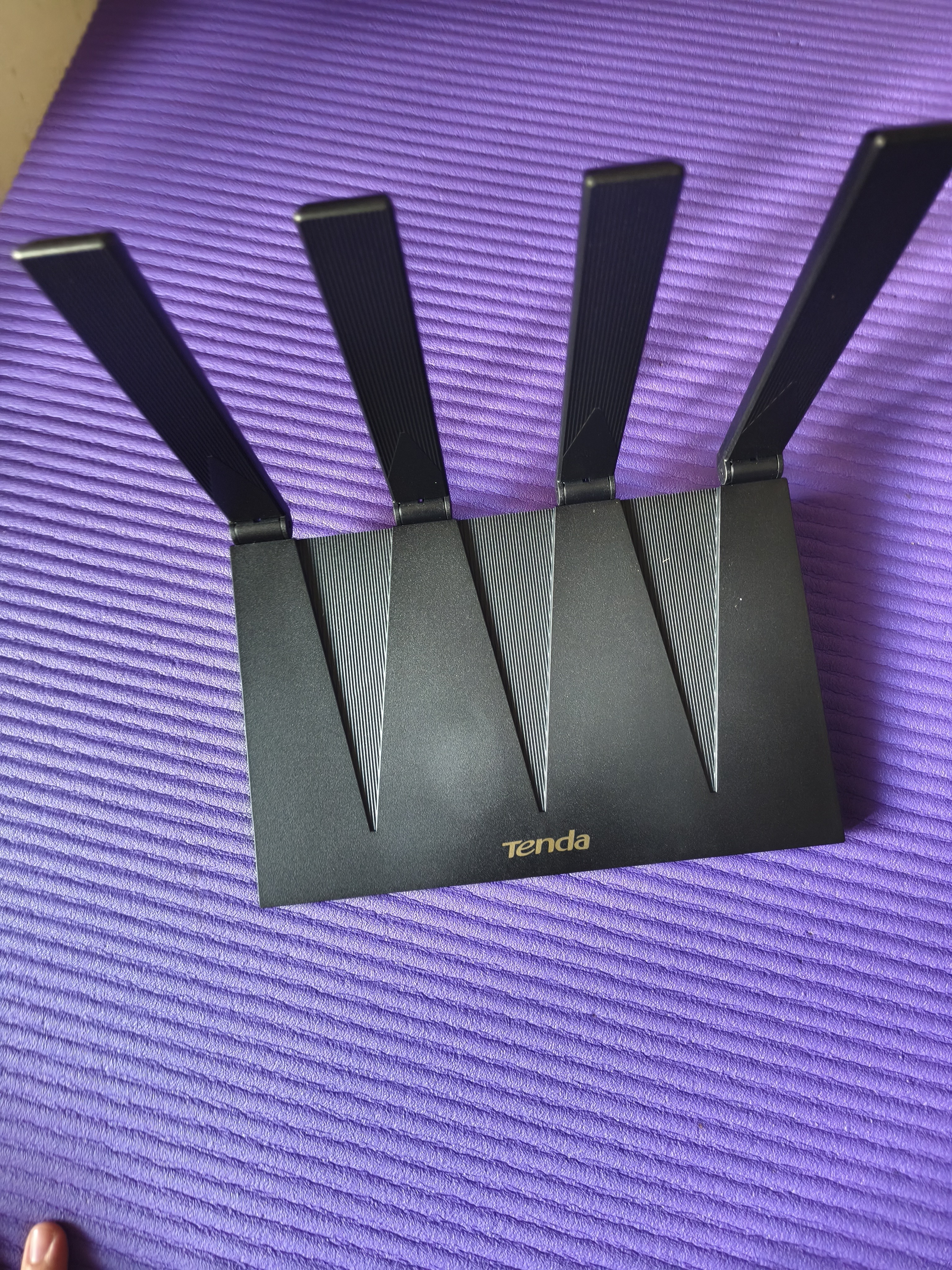 Tenda腾达路由器WiFi6+【泰山AX3000 Ultra】千兆穿墙王信号放大器增强无线家用高配芯片AX12 Pro 实拍图