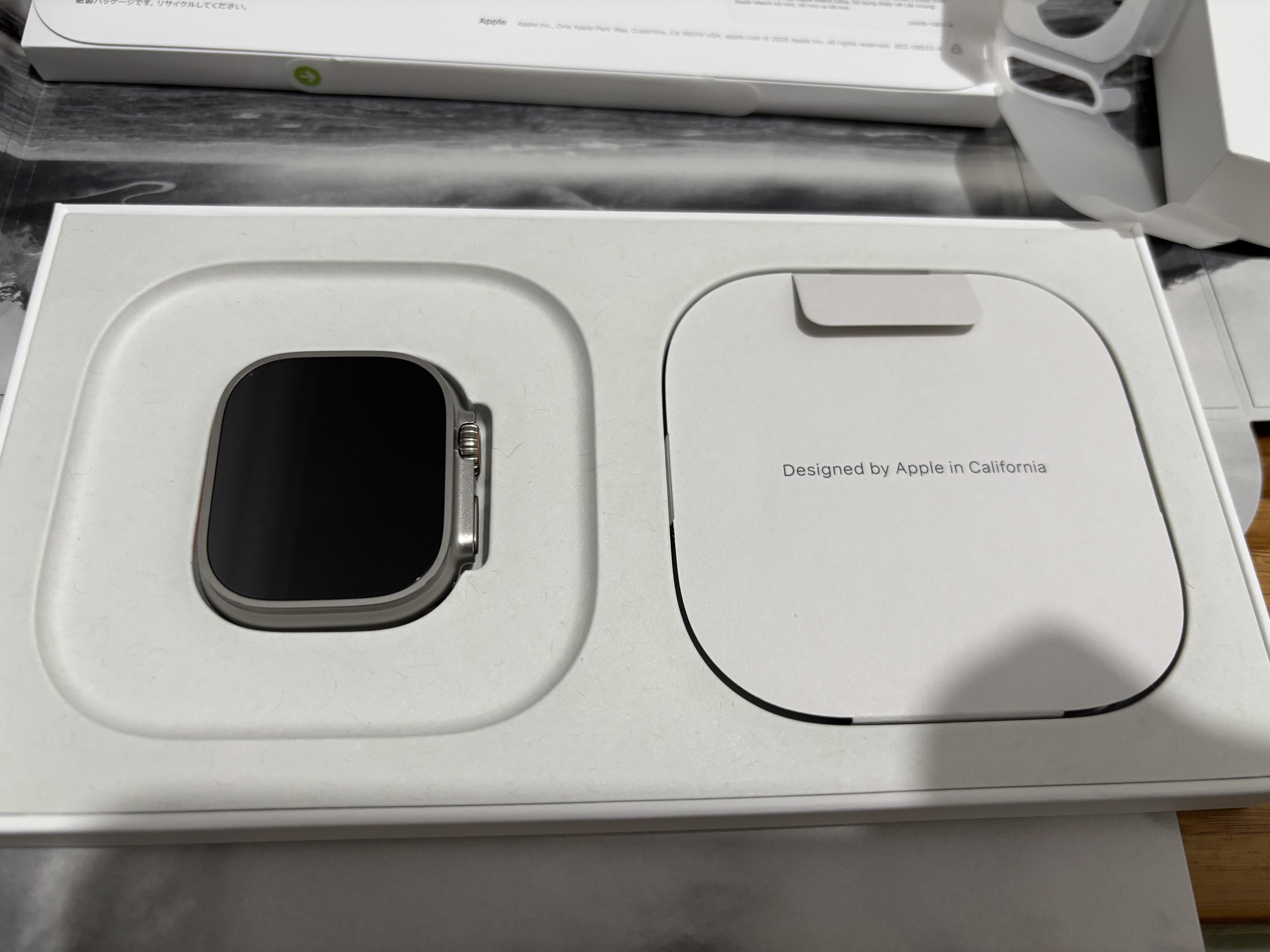 Apple/苹果手表 Watch Ultra 3 智能手表GPS+蜂窝款49毫米原色钛金属表壳铁锚蓝色海洋表带 MEWJ4CH/B 实拍图