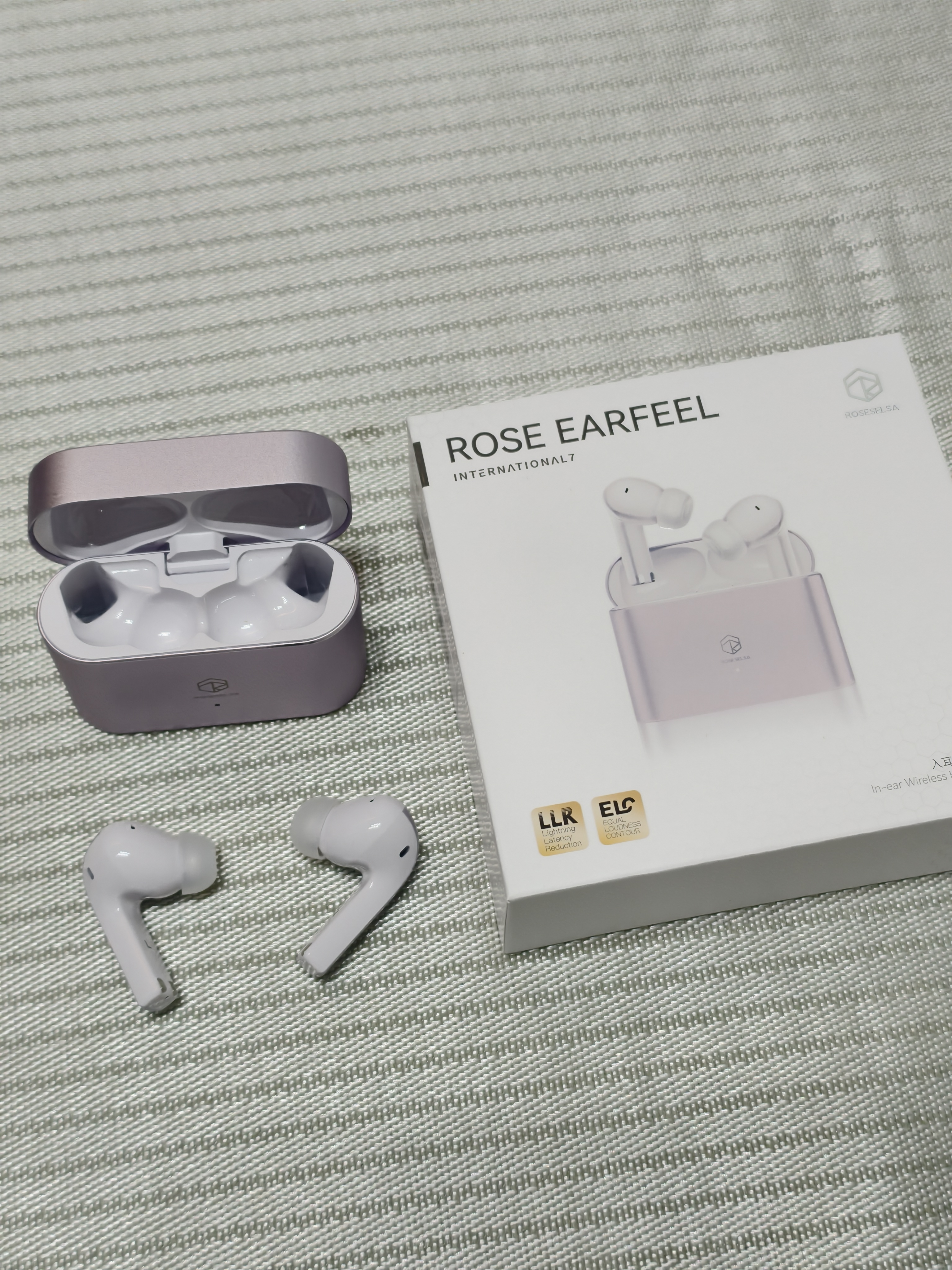 弱水时砂【重磅新品】EarFeel i7无线蓝牙耳机i5升级款入耳运动耳机抗风噪主动降噪HiFi音质超长续航学生 【雾影版】凝紫丨LHDC高音质+深海降噪+EQ调音 磨砂工艺+金属机身 实拍图