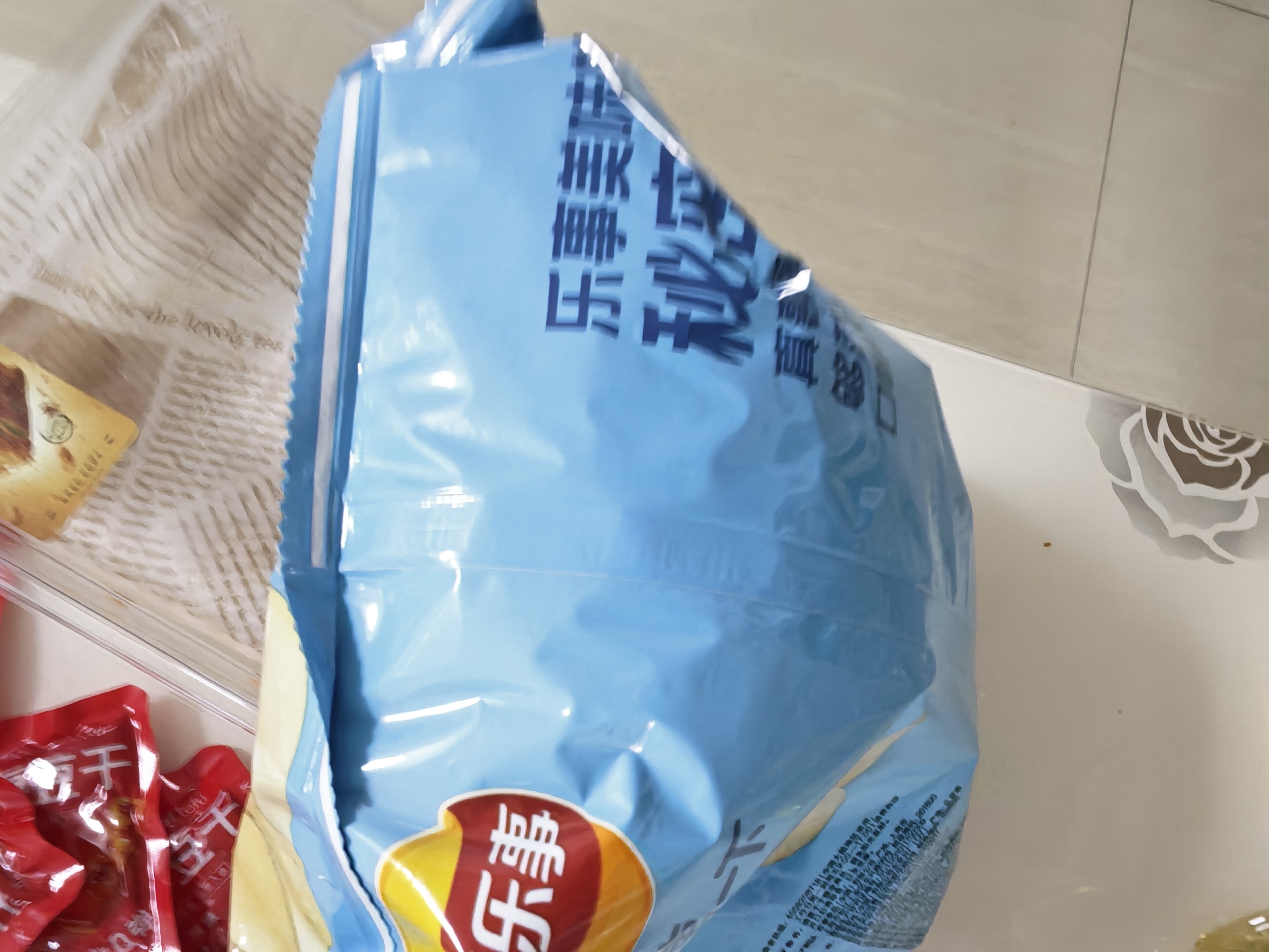 乐事（Lay's）薯片 青柠味 135克 休闲零食 膨化食品 休闲零食 实拍图