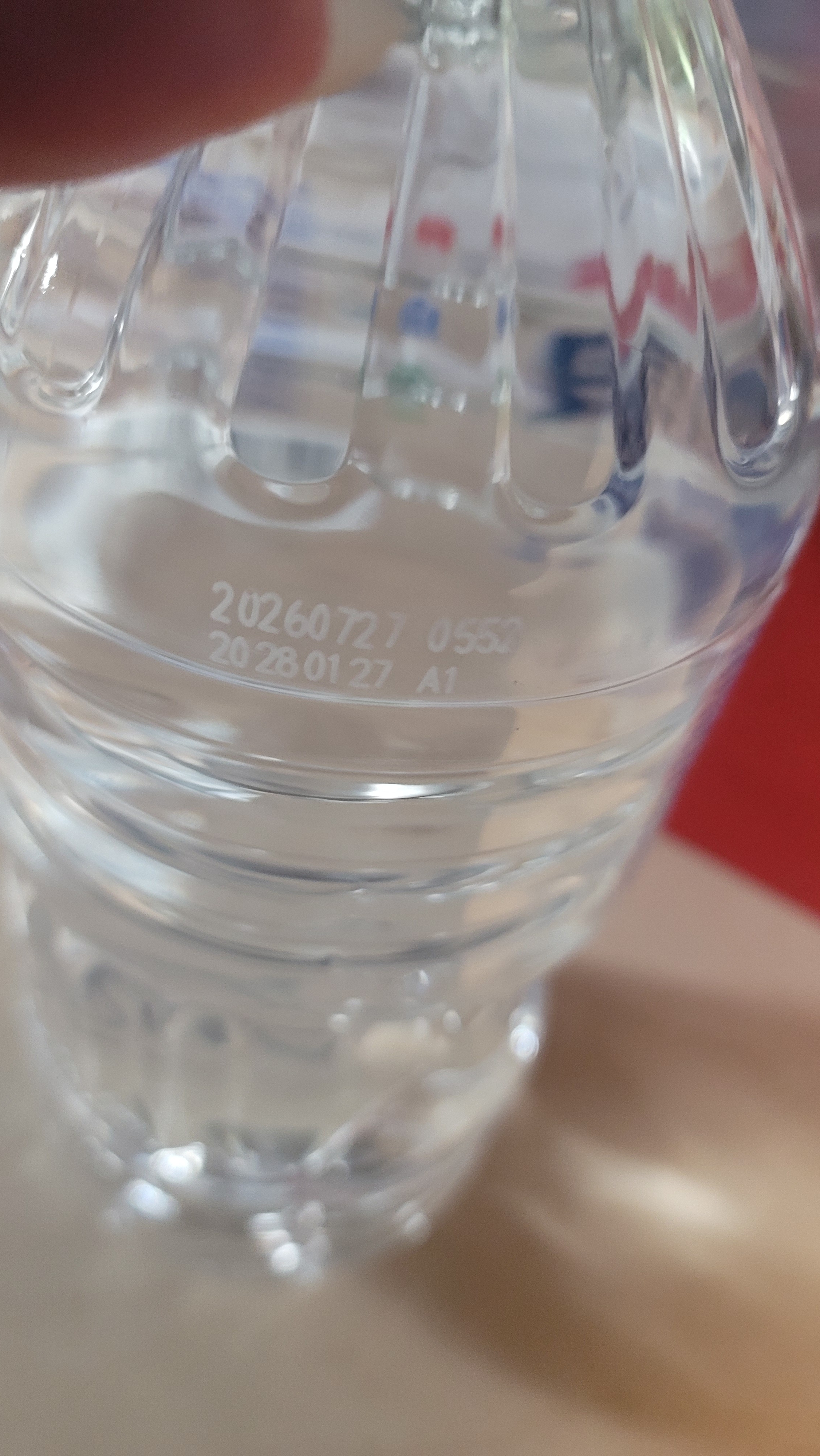 泉阳泉（QUANYANGQUAN）长白山天然矿泉水 大桶装 家庭用水 2L*6桶 整箱塑包装 实拍图