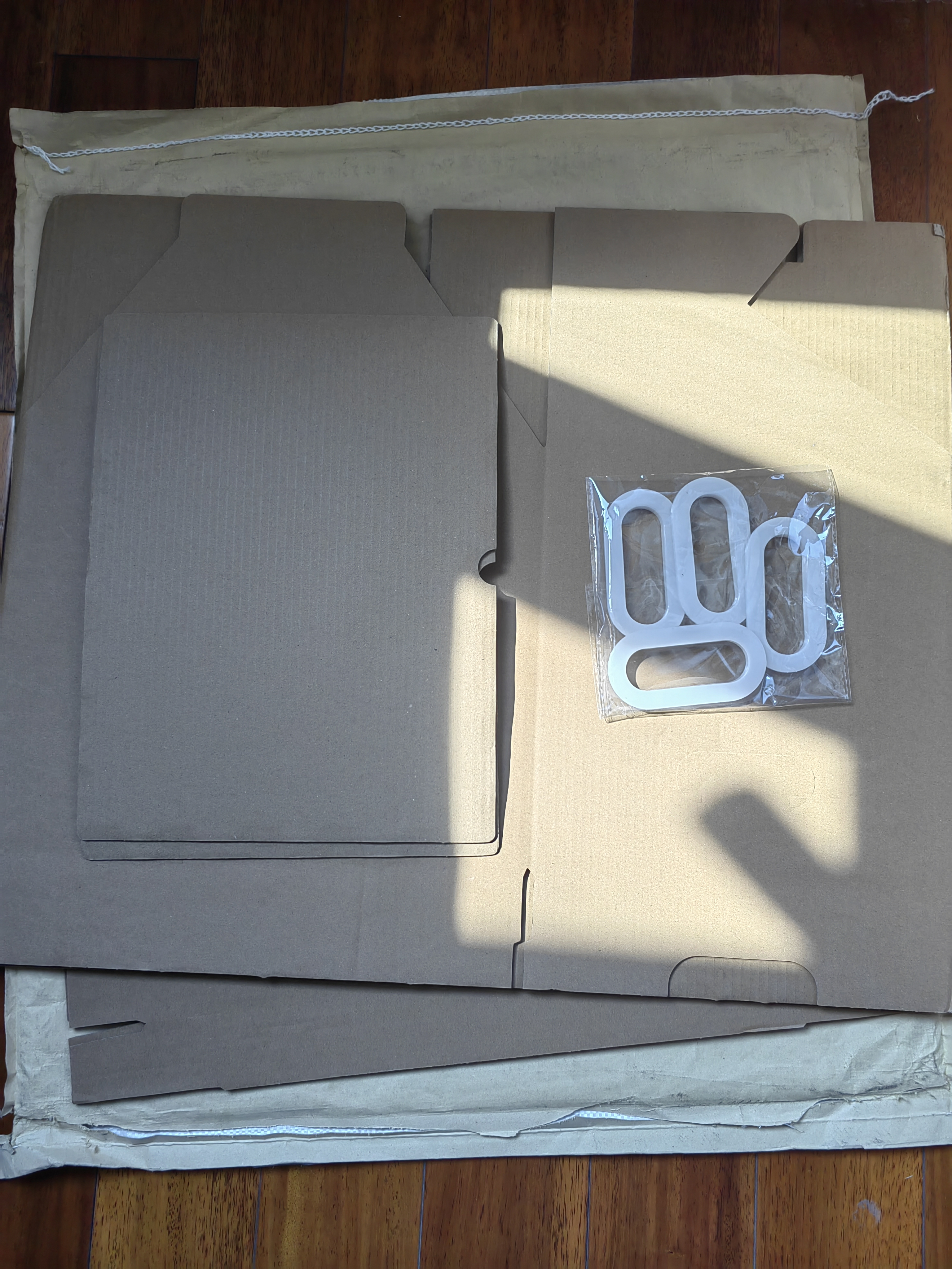 鸣亚中号39*30*30cm 2个装带盖纸箱 打包搬家礼物盒牛皮纸收纳盒 会计凭证收纳盒收纳箱档案箱  5370 实拍图