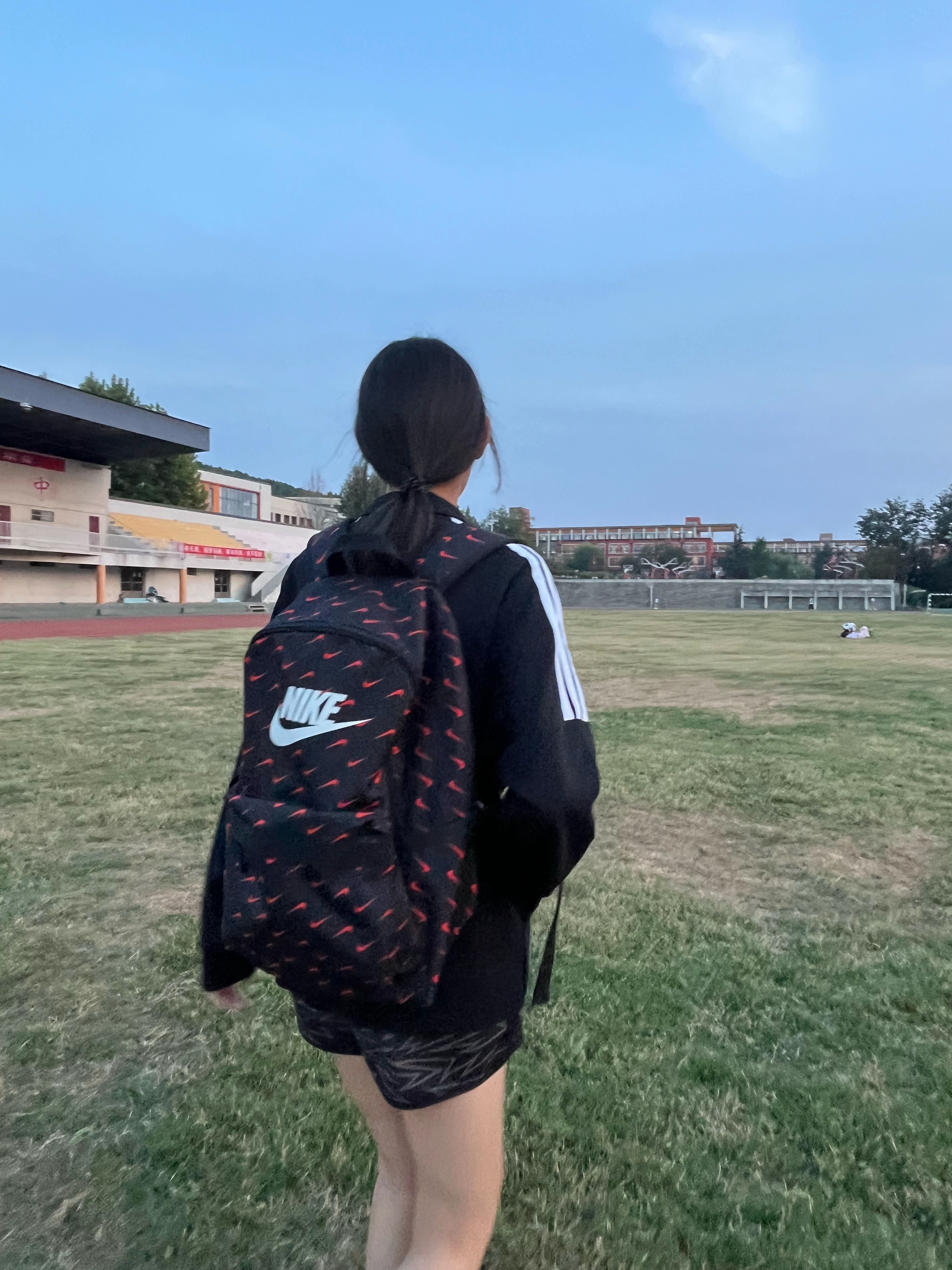 阿迪达斯（adidas）外套男2026春秋新款针织立领夹克外套防风棉质运动服 黑白 M 实拍图