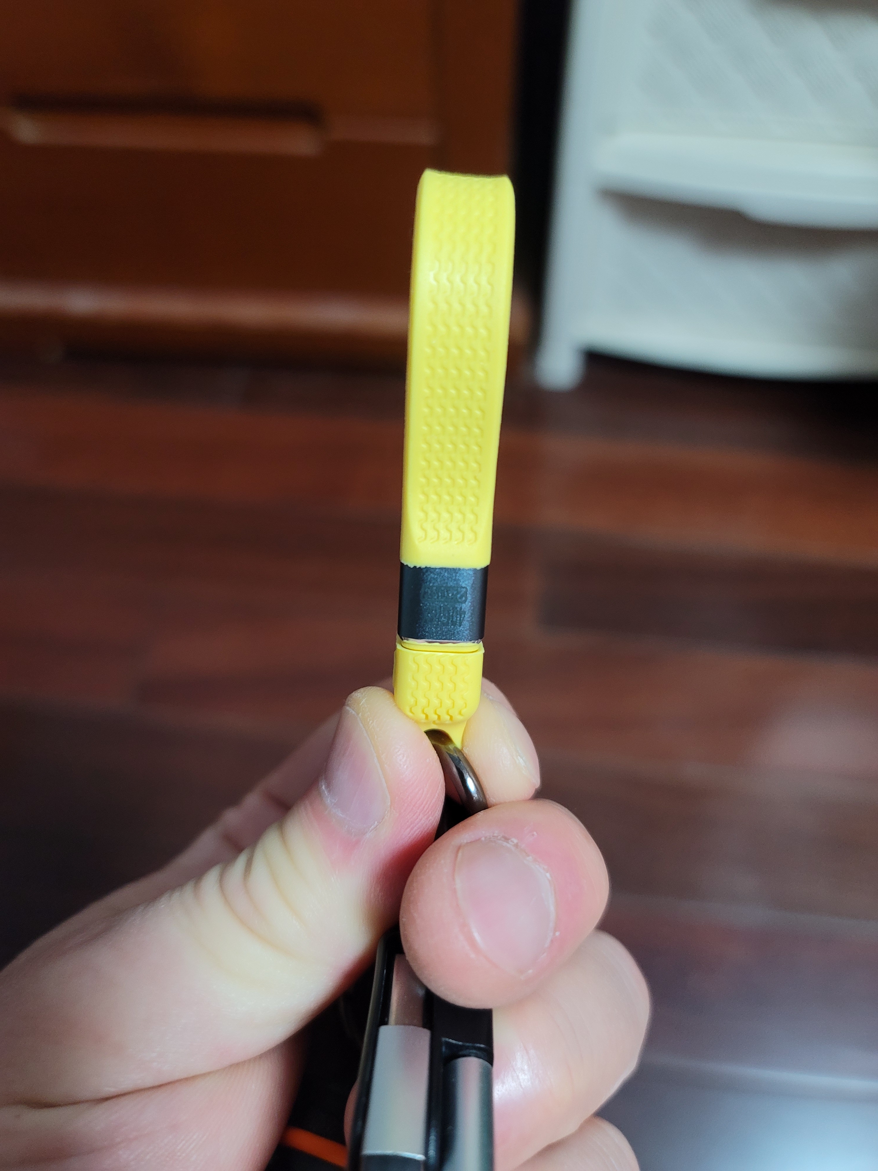 Smorss数据线Type-C全功能ctoc兼容雷电4双头短线240W快充40Gbps高速传输PD3.1适用手机电脑移动硬盘 黄 实拍图