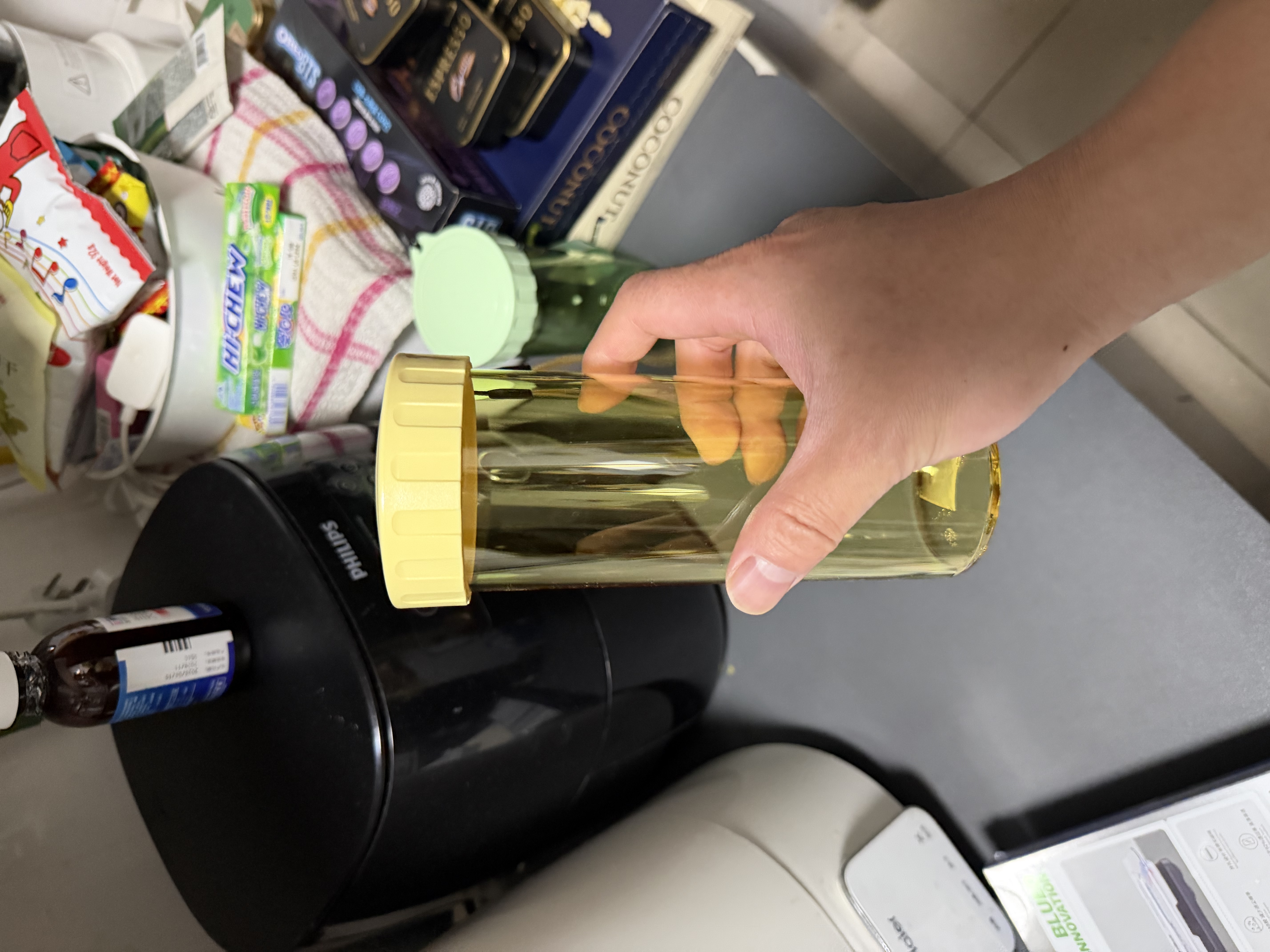 特百惠（Tupperware）莹彩430ml塑料杯男女士学生运动水杯子大容量泡茶杯 香草黄 实拍图