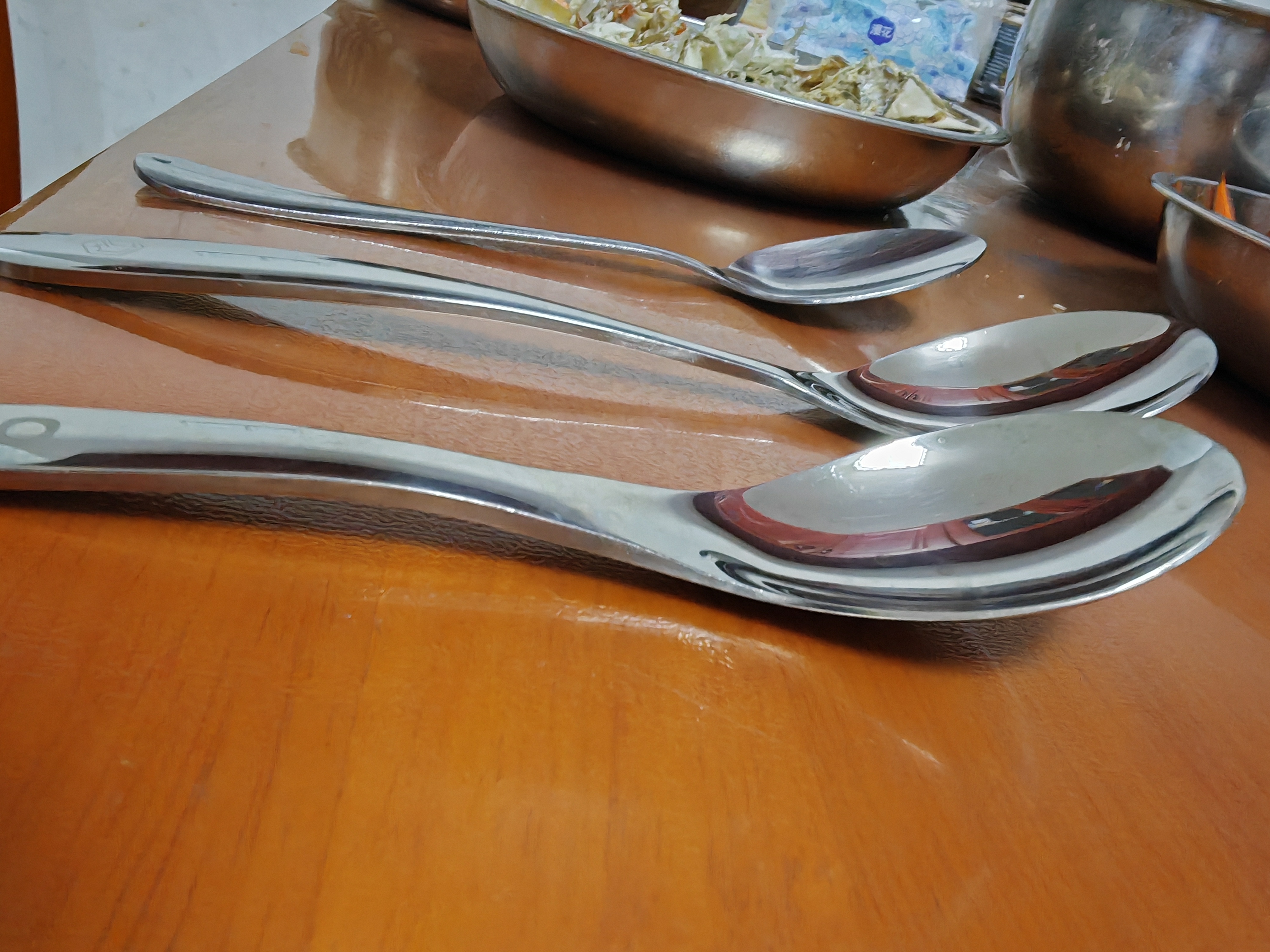 京东京造 勺子 汤饭勺304不锈钢食品接触级餐具宫廷勺【光滑不伤嘴】2只装 实拍图