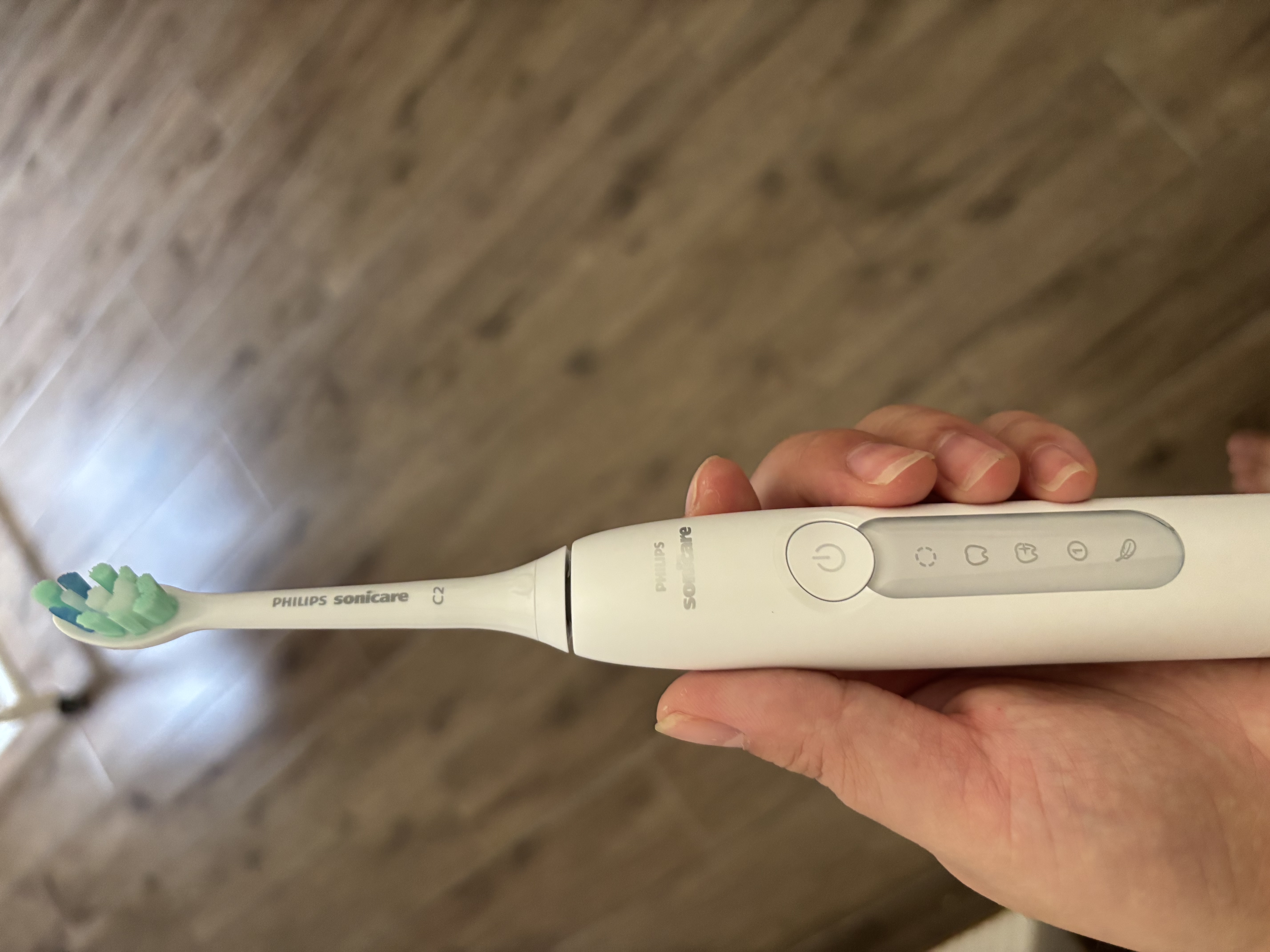 飞利浦（PHILIPS）Sonicare电动牙刷钻石3系 6730升级官方旗舰店送父母男生女生情侣装生日礼物 HX5181/01 皓月白 实拍图