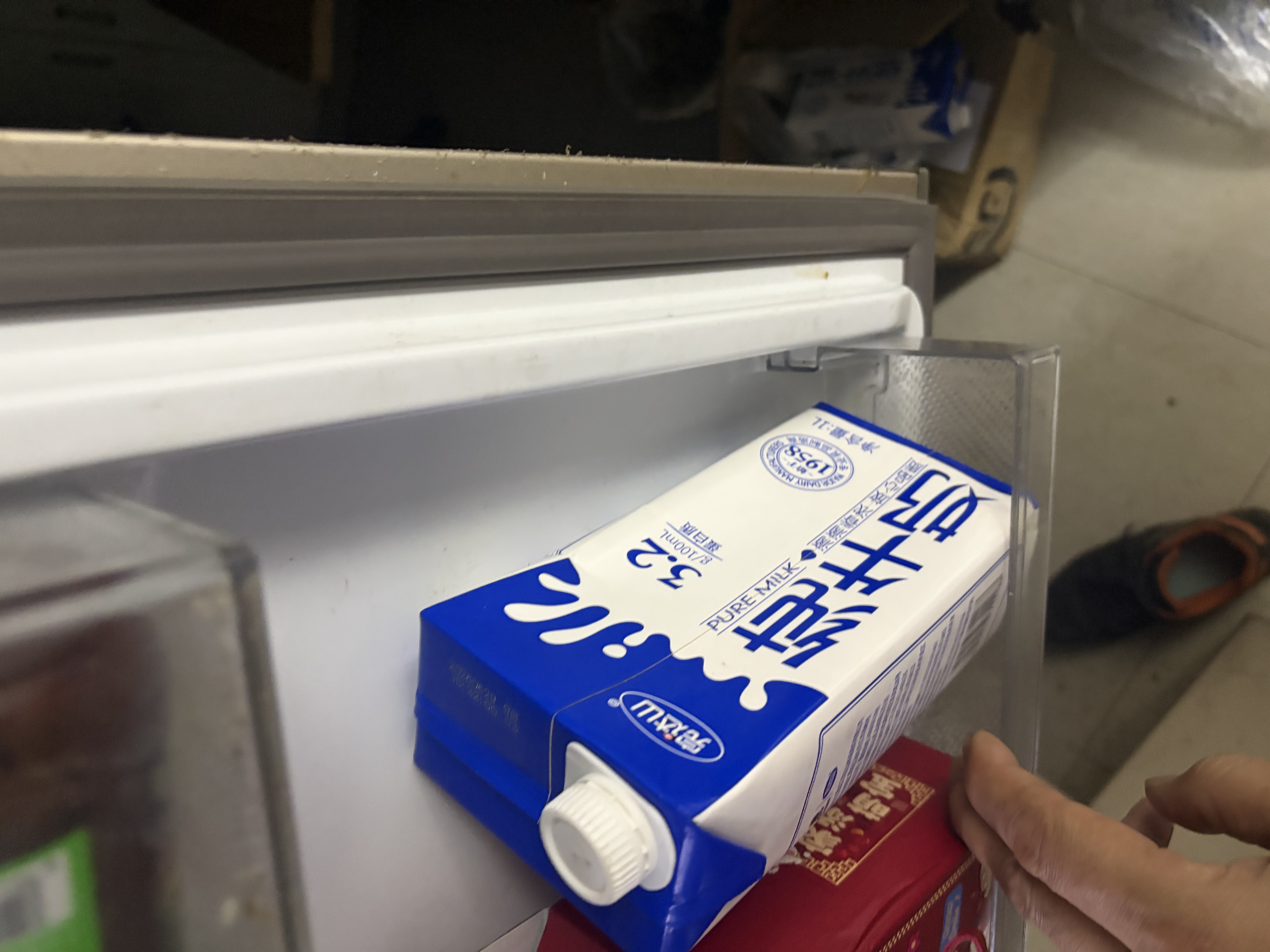 完达山家庭装纯牛奶1L*12盒 3.2g蛋白 大容量好奶源家庭早餐 实拍图