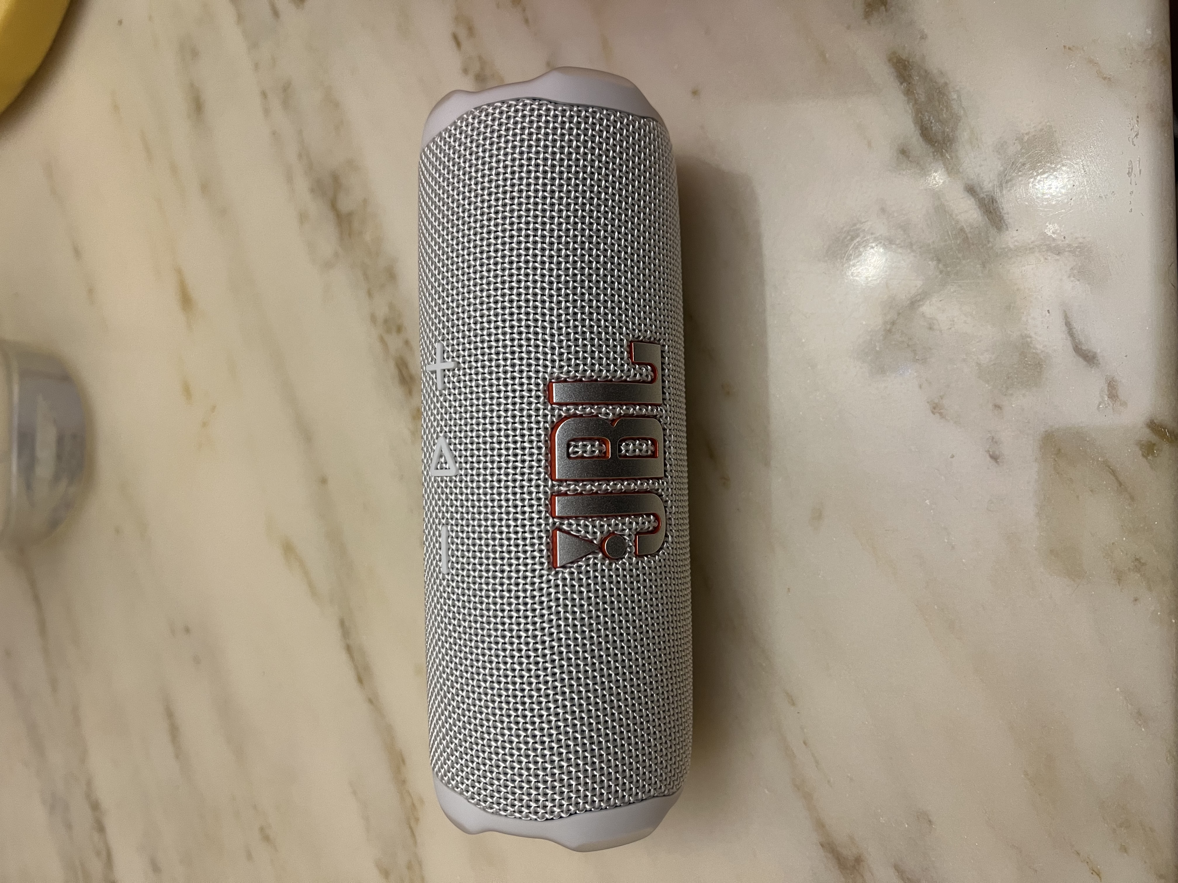 JBL 【只换不修】FLIP7音箱 便携蓝牙防水防尘独立高音扬声器音乐万花筒7代音响 礼物 flip7 白色 实拍图