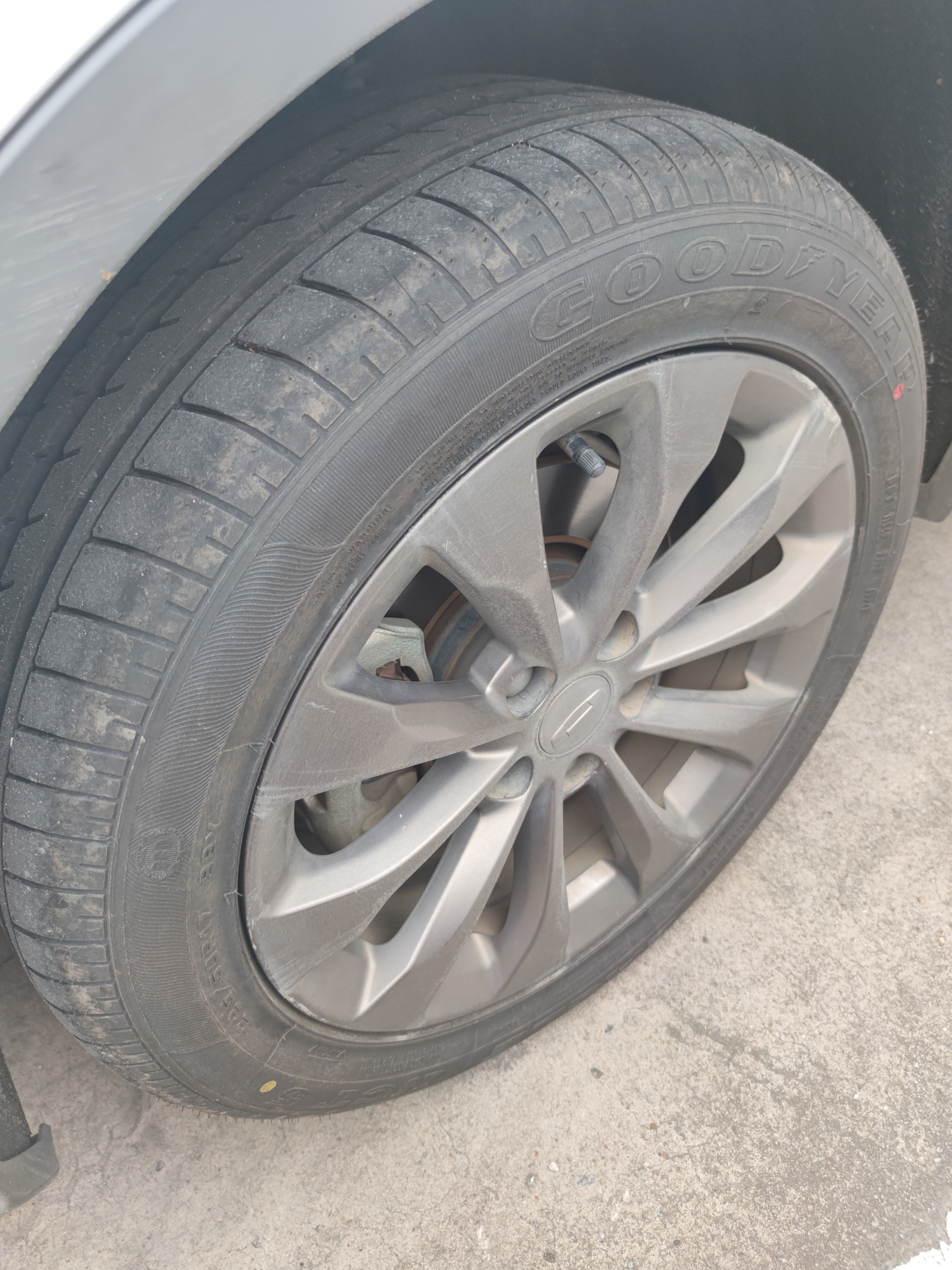 固特异（Goodyear）爆款清仓 24年 汽车轮胎 225/50R17 98Y NCT5 配套大师 适配雅阁 实拍图