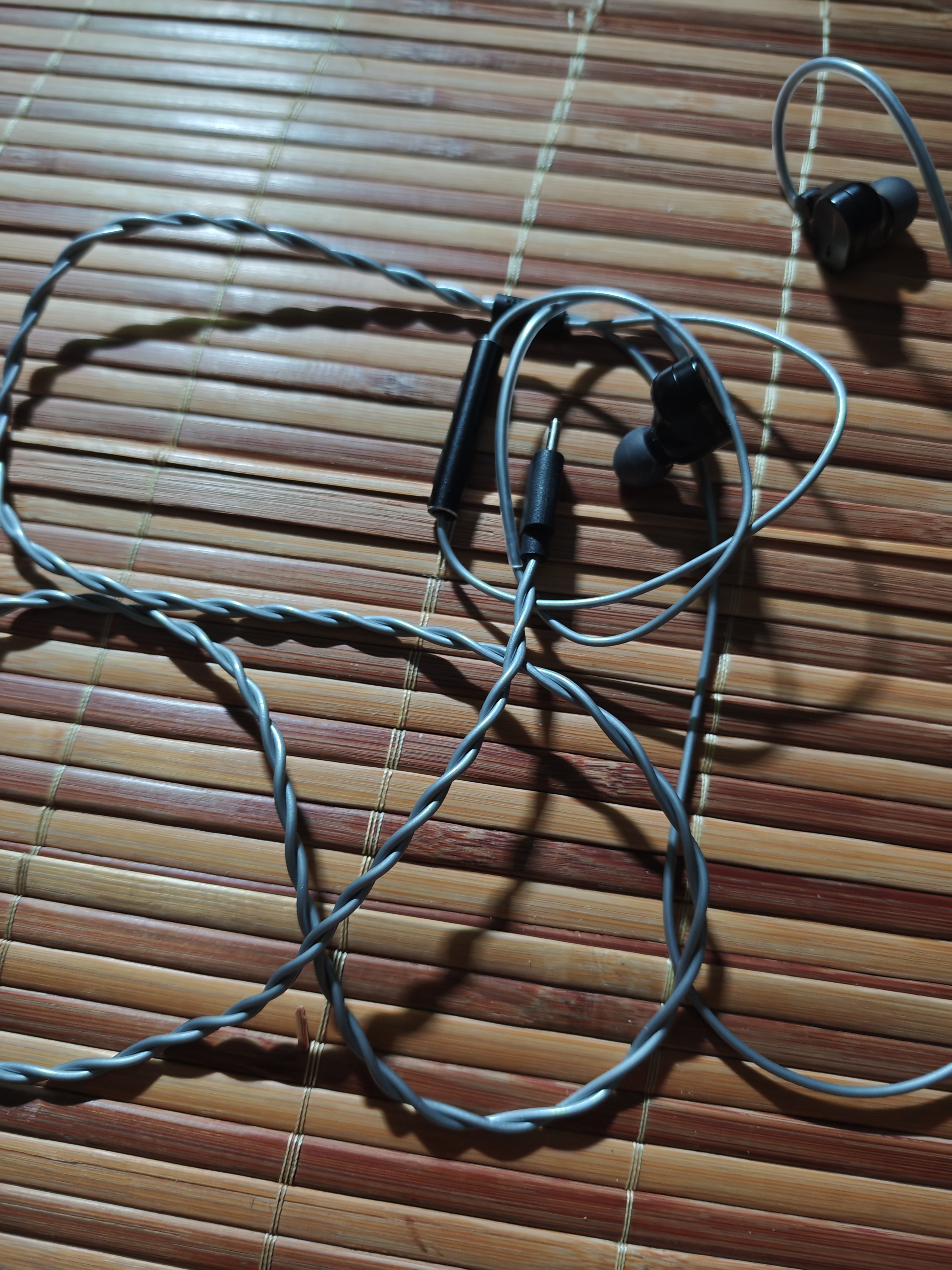 水月雨 CDSP 耳机升级线 TYPE-C麦克风线控带麦线USB-C解码耳机线0.78双插针 CDSP耳机线 实拍图