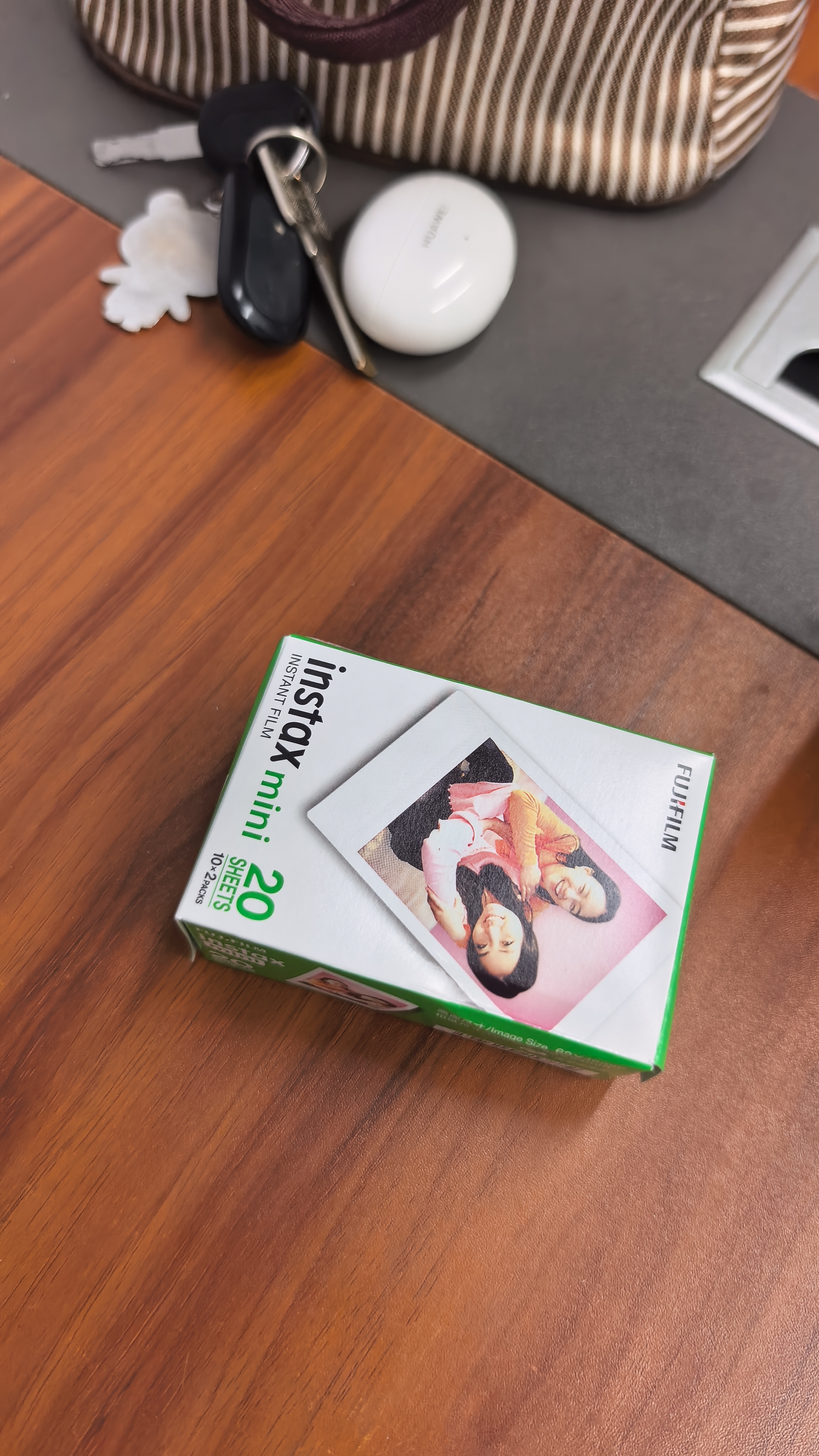 INSTAX富士instax立拍立得 mini相纸 白边双包20张+香蕴花影边框贴 实拍图