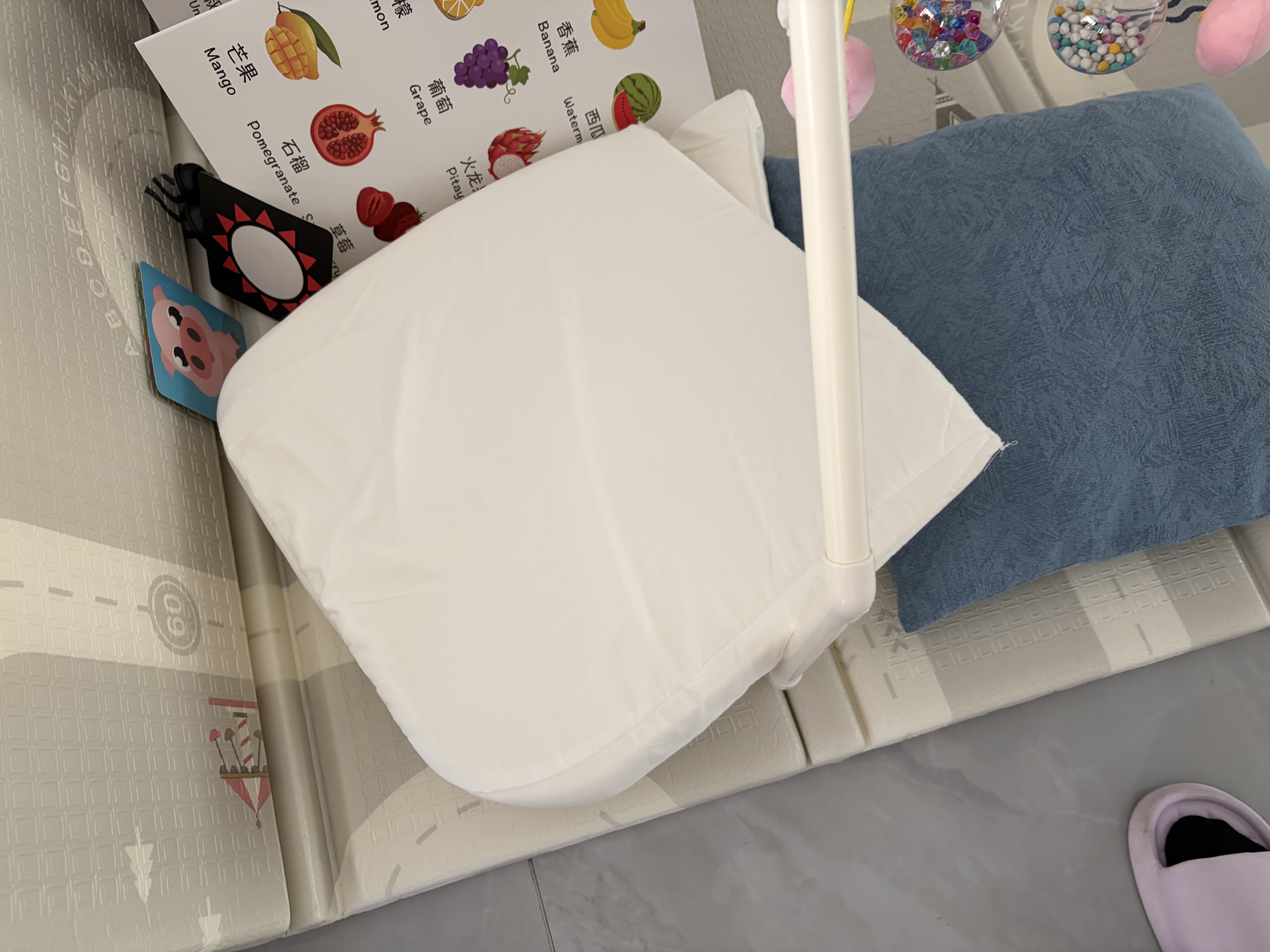 licheers斜坡枕婴幼儿防吐奶倾斜坡垫宝宝睡觉专用床新生儿喂奶防呛带托臀 实拍图