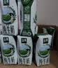 伊利【新鲜日期】金典纯牛奶200ml*24盒3.6g乳蛋白礼盒装 实拍图