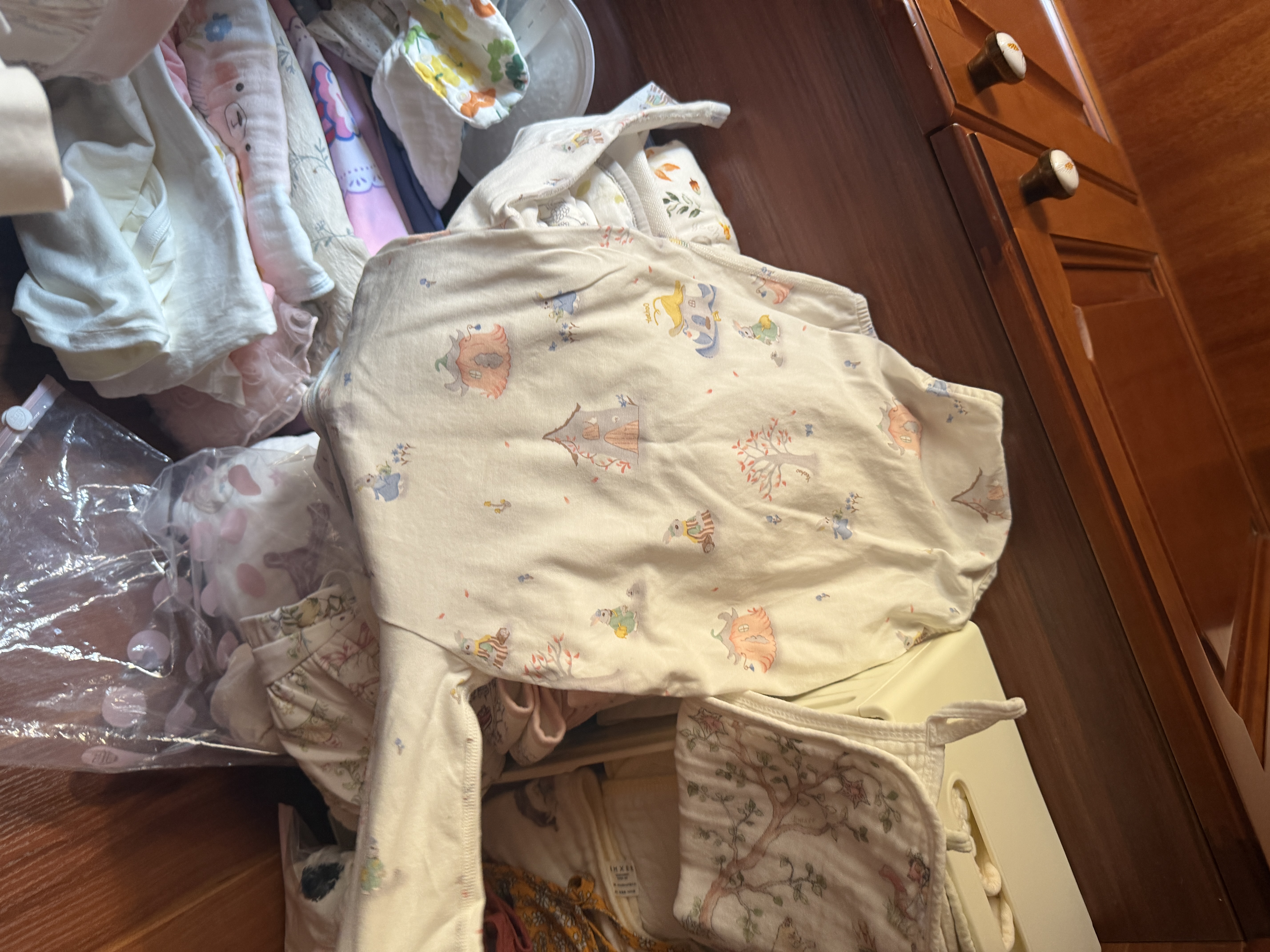 英氏（YEEHOO）婴儿衣服新生儿连体衣男女宝宝纯棉新疆棉婴幼儿居家爬服四季款 气泡【裆蛤款】 80cm (建议9-18月 8.5-10kg) 实拍图