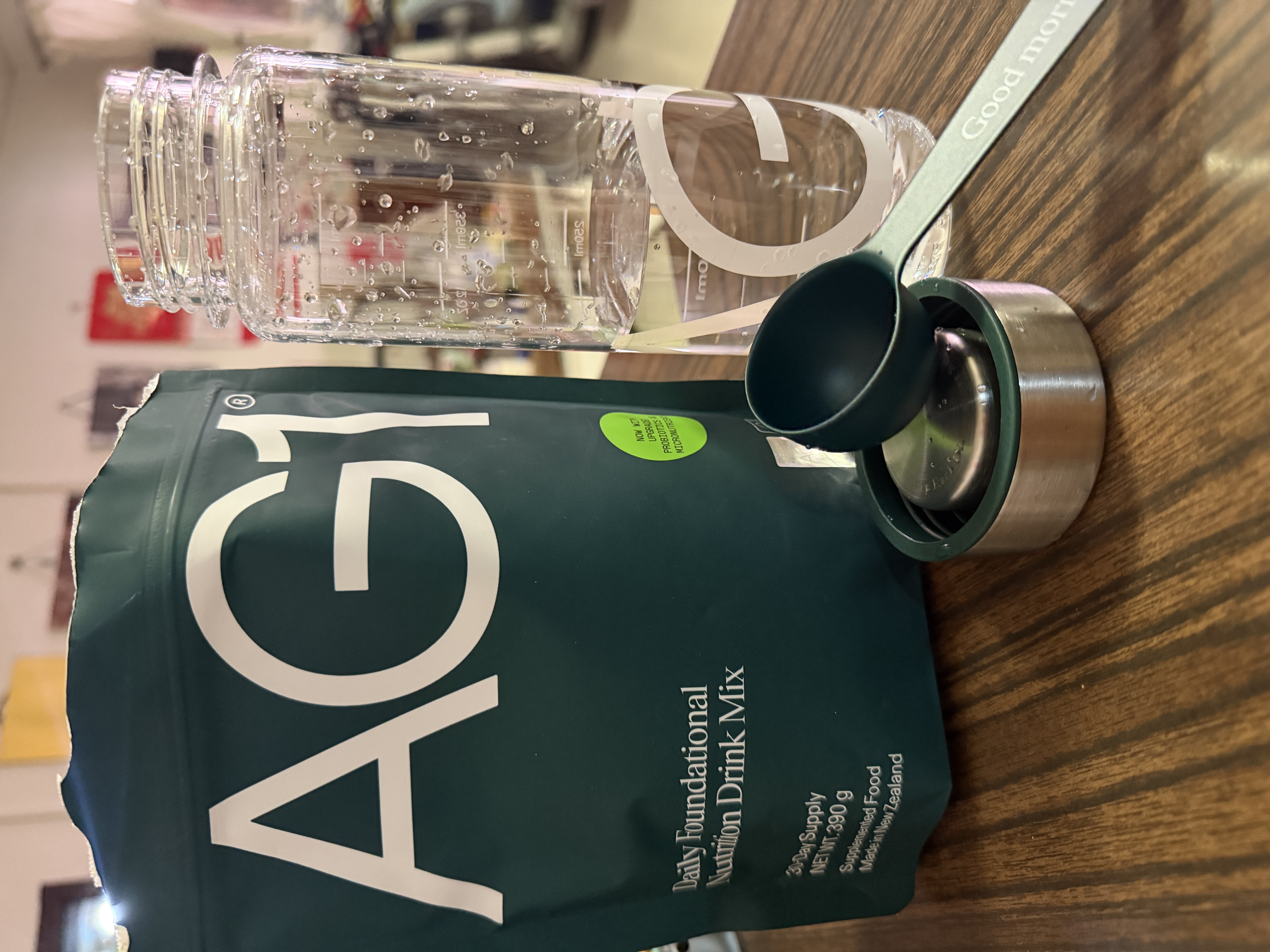 Athletic Greens新西兰ag小绿粉AG1营养复合维生素益生菌辅酶q10送礼礼品礼盒 【新升级30天礼盒装】 390g*1袋 /礼盒 实拍图