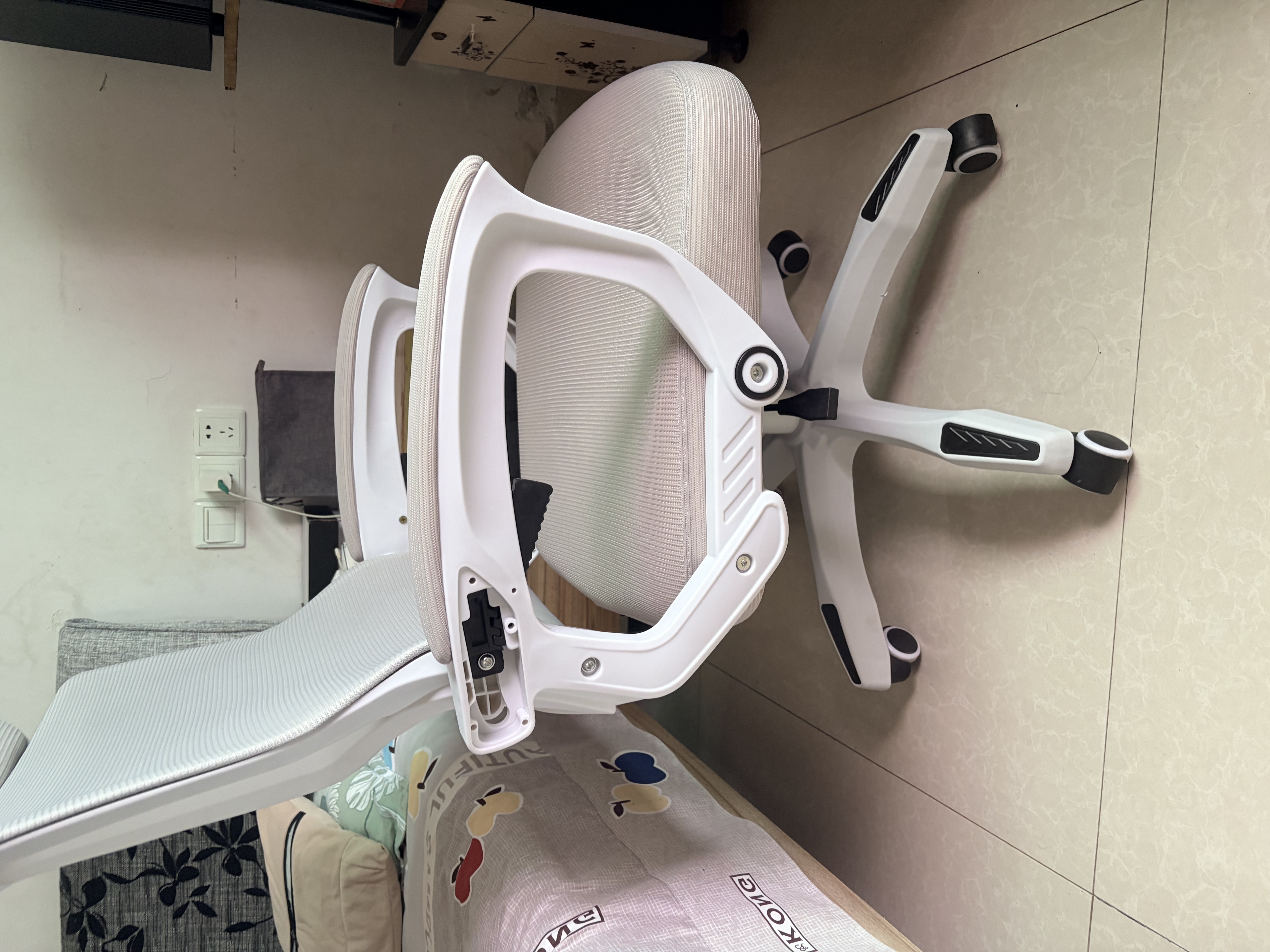 锦汐 电脑椅家用办公椅子靠背人体工学椅学习转椅老板座椅游戏电竞椅 【可后躺】白框灰网 实拍图