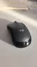 罗技（Logitech）M220 轻音鼠标 无线鼠标 办公鼠标 对称鼠标 带无线微型接收器 灰黑色 实拍图