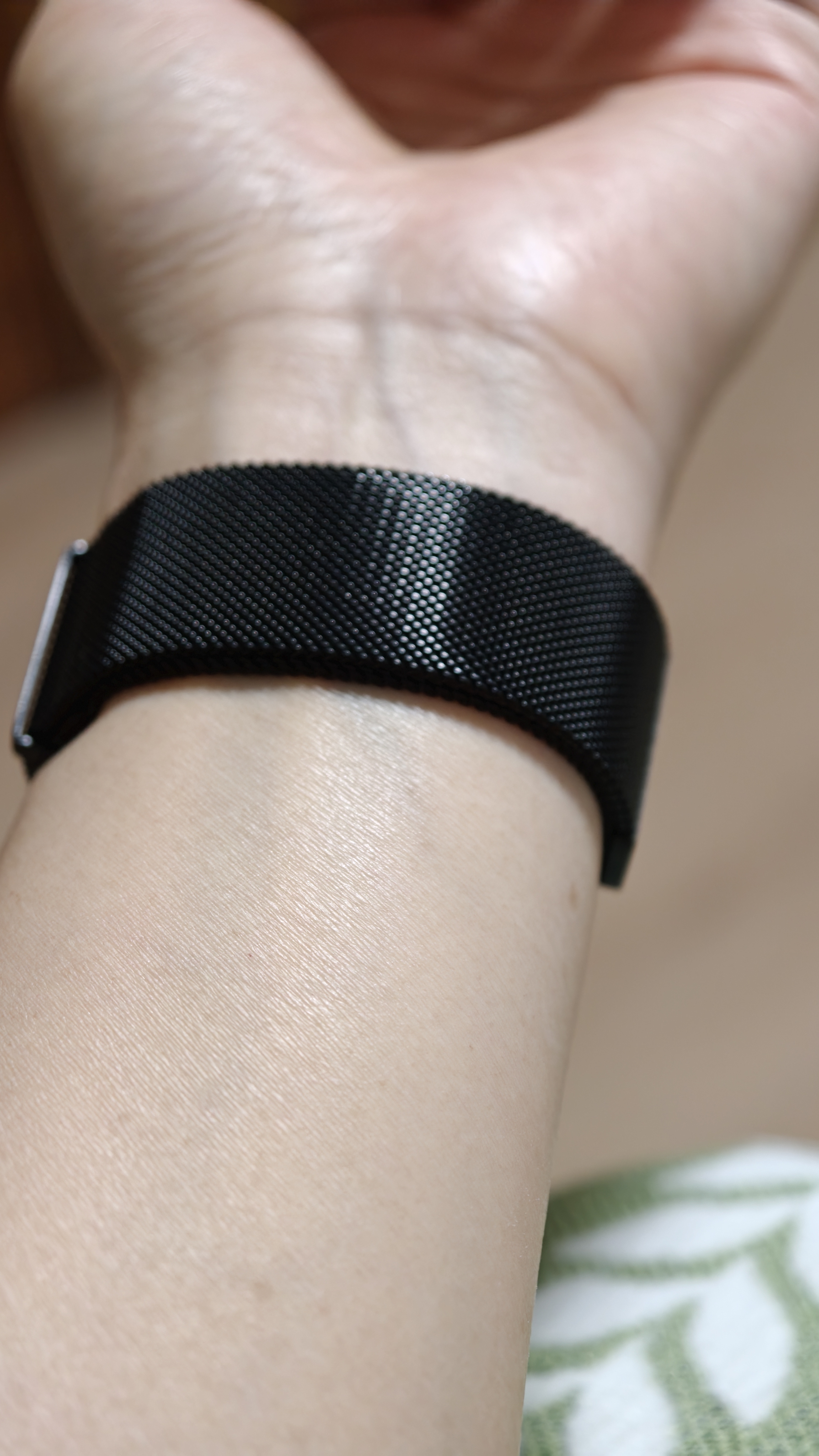闪魔【米兰尼斯】适用苹果手表表带apple watch磁吸不锈钢S12/11/10/9/8/7/SE双磁44/45/46/49mm黑色 实拍图