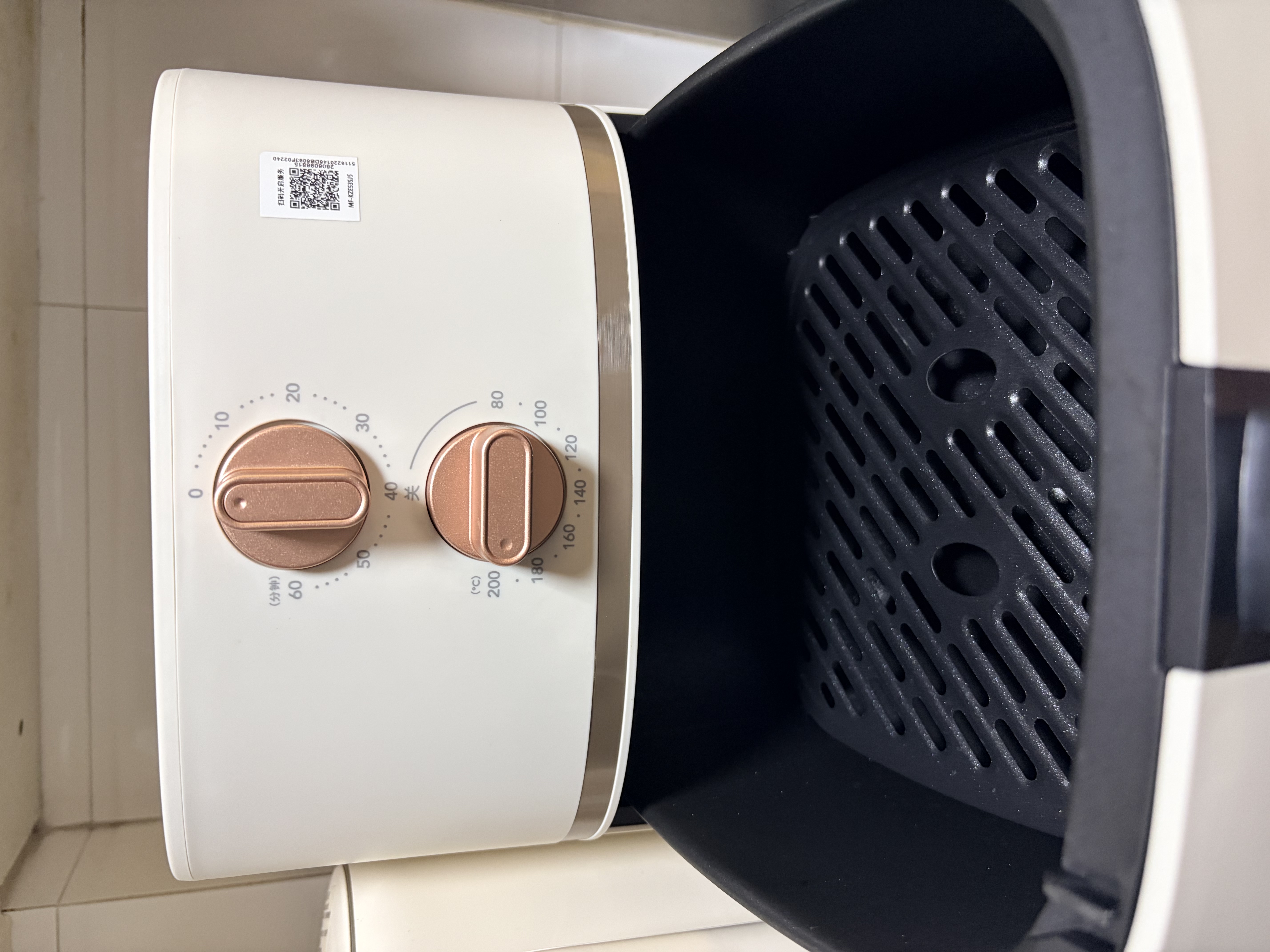 美的（Midea）蒸烤一体空气炸锅京东自营 实用家电多功能空气炸锅家用5.3L大容量 热风烘烤金属内腔KZE535J5 实拍图