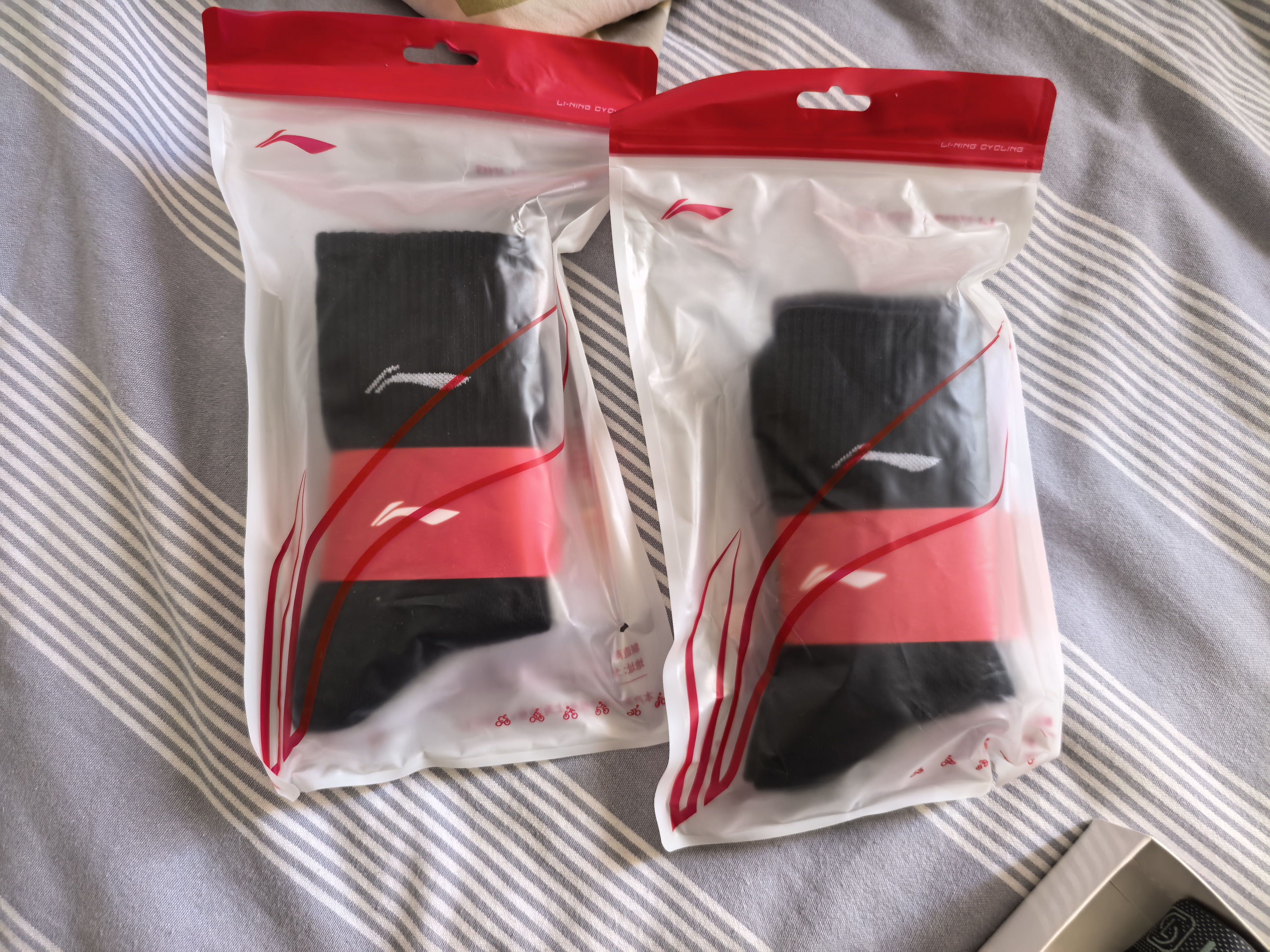 李宁（LI-NING）袜子男士款（6双）抗菌运动袜棉袜青少年秋冬女篮球袜加厚保暖 晒单实拍图