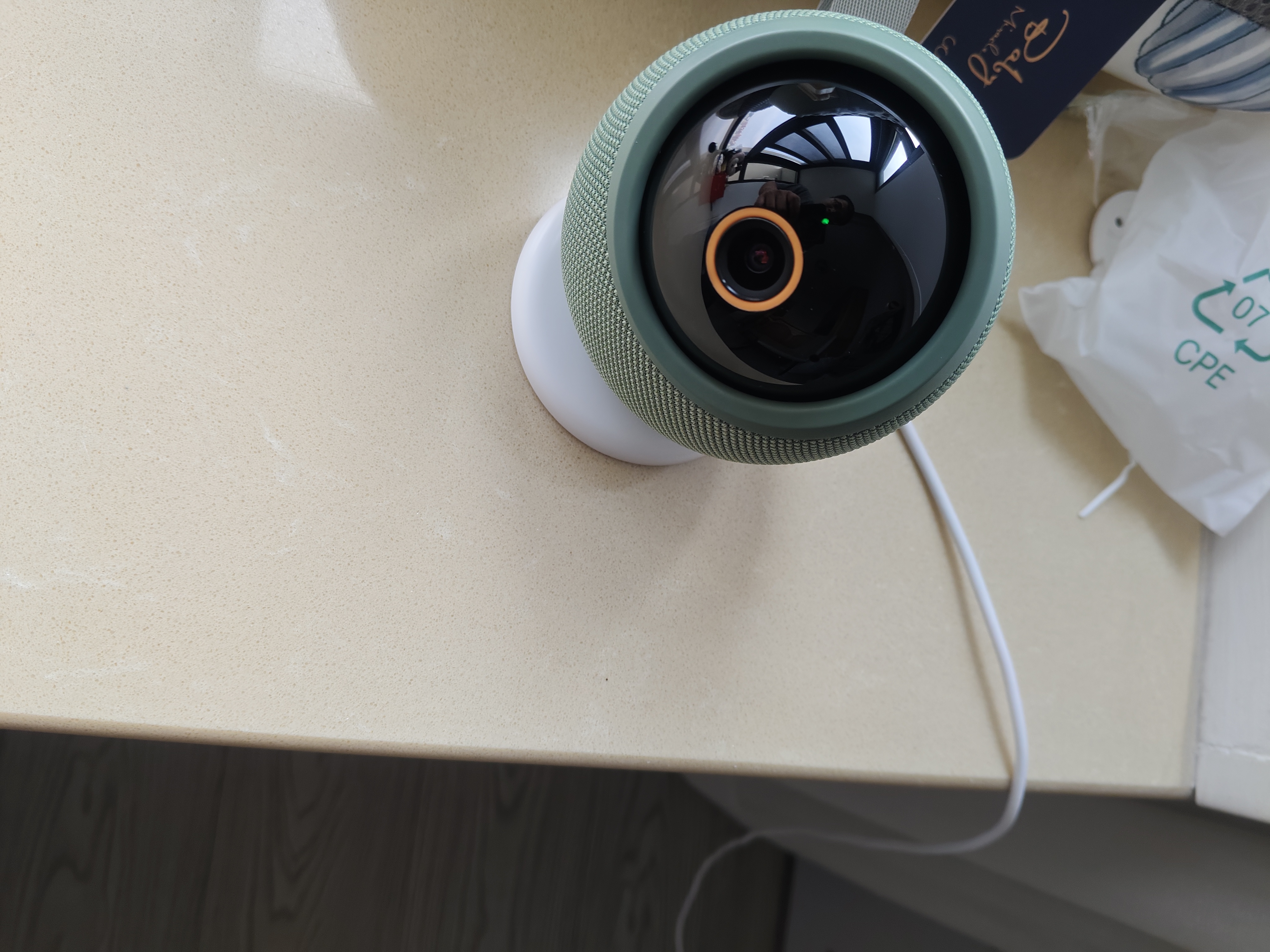 鸿蒙智选800万摄像头监控家用360度无死角带夜视全景可对话可视频 支持华为智慧生活室内看护器海雀雀蛋S 实拍图