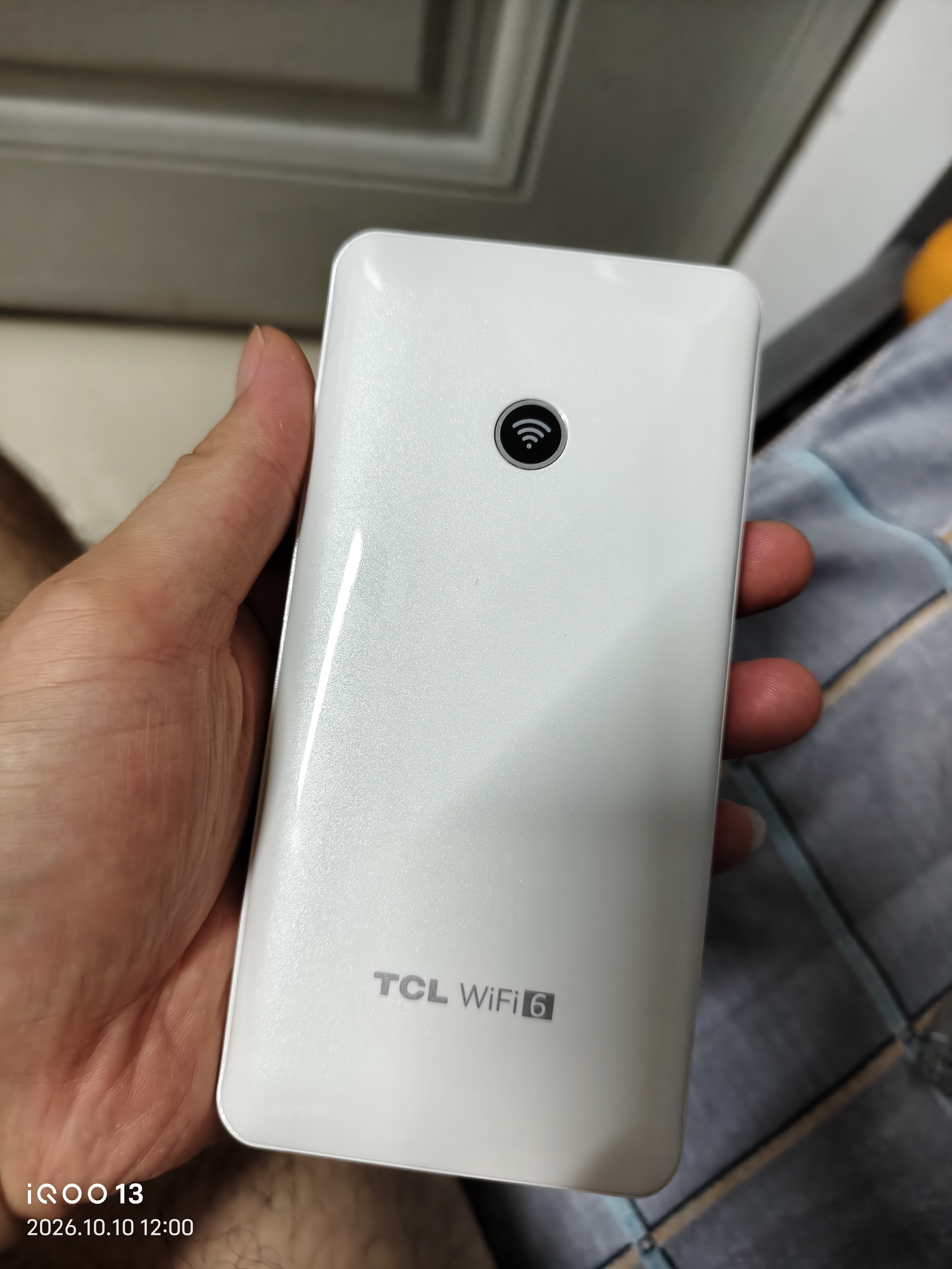 TCL随身wifi多网通2026充电宝款可移动携带式网卡无线wifi6车载4G路由器无限制全国通用流量5GXY15B 有线充电无线上网【10000毫安超长续航】 足额不虚标月享1500G流量 实拍图