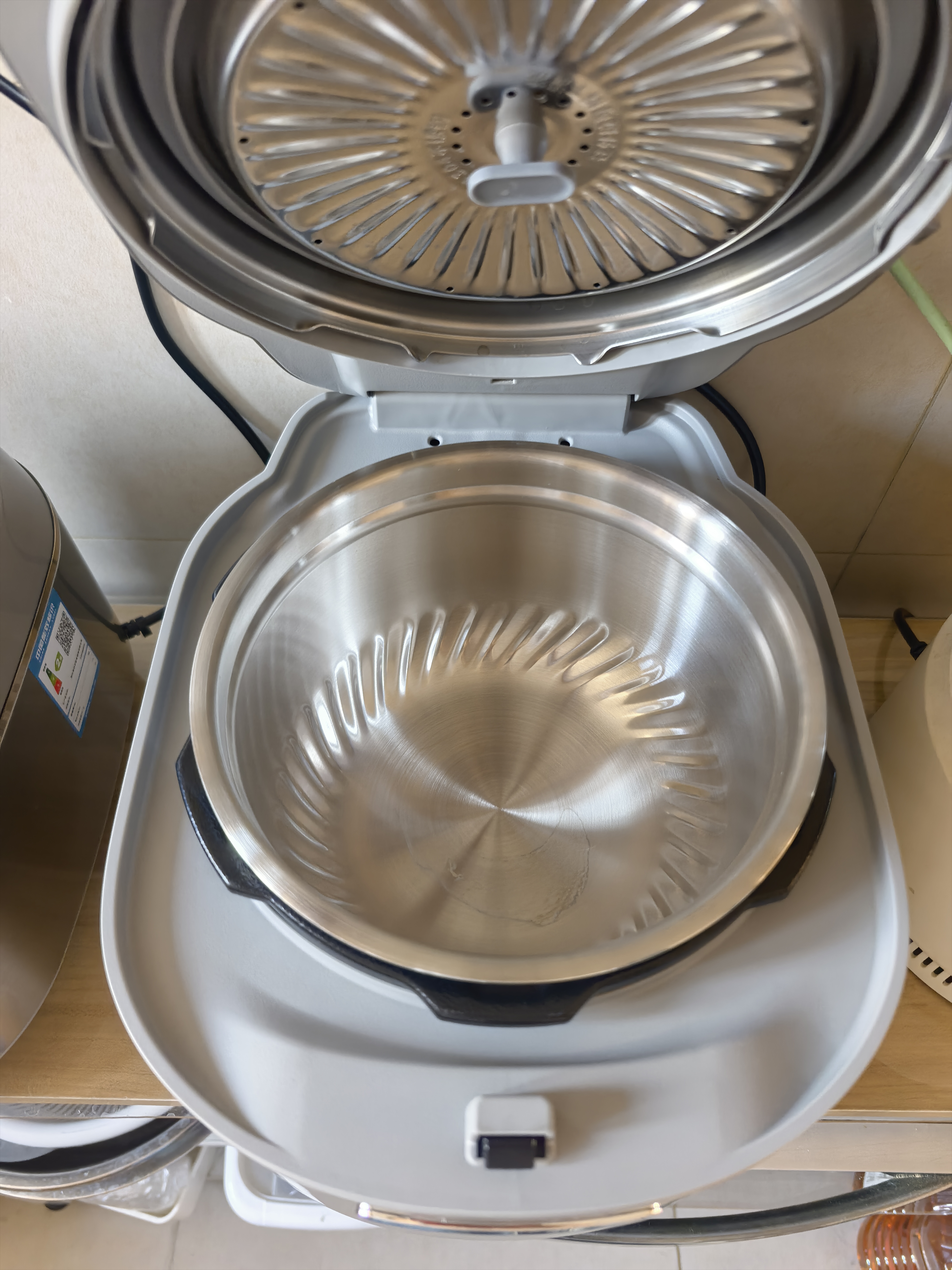 美的（Midea）IH大鸭梨有钛0氟低脂浓香超高压112KPa多功能一体电压力锅5L母婴0涂层316L电饭煲S8 实拍图