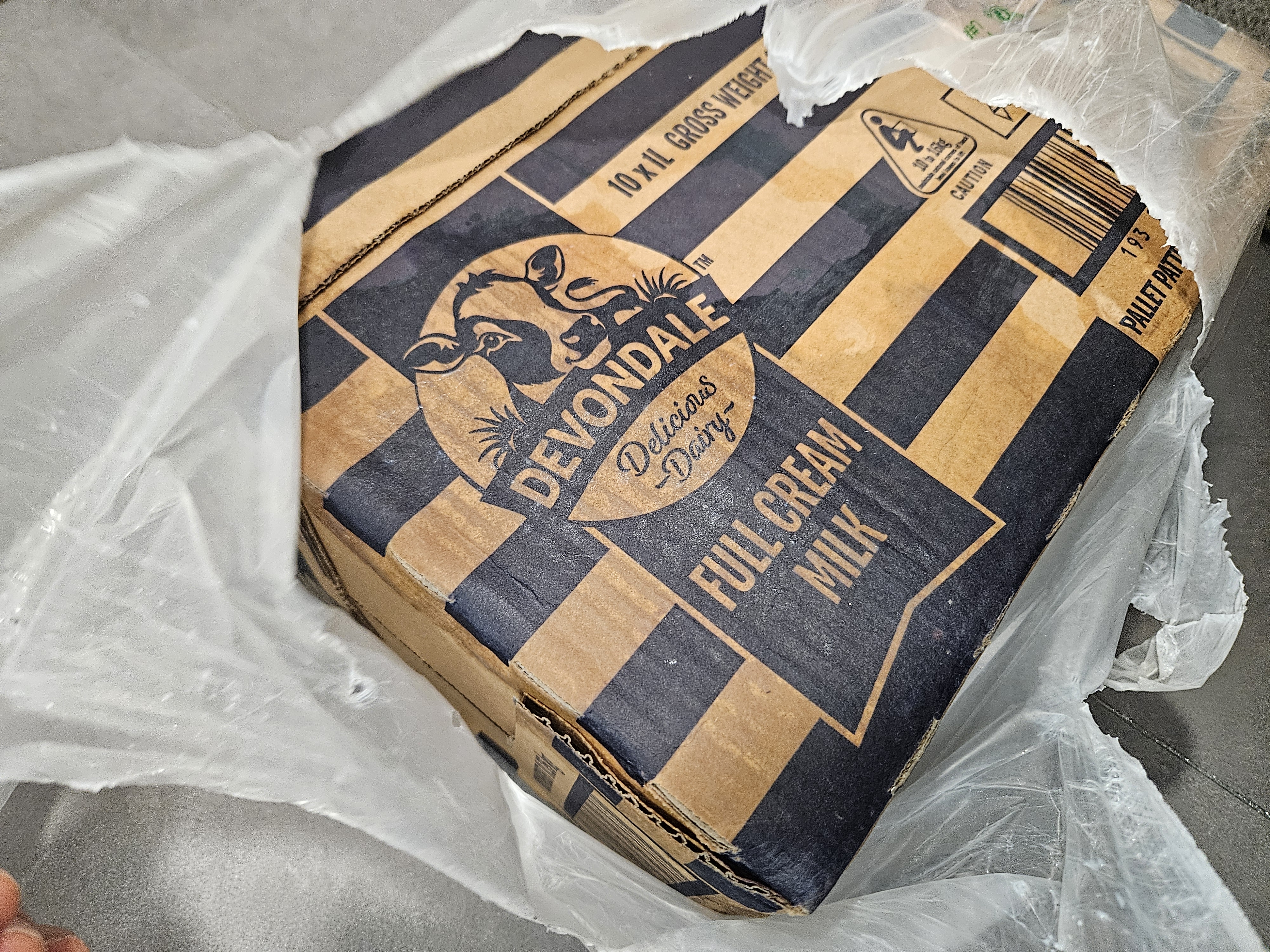 德运（Devondale）澳州全脂纯牛奶1L*10盒0蔗糖草饲高钙高蛋白儿童中老年 实拍图