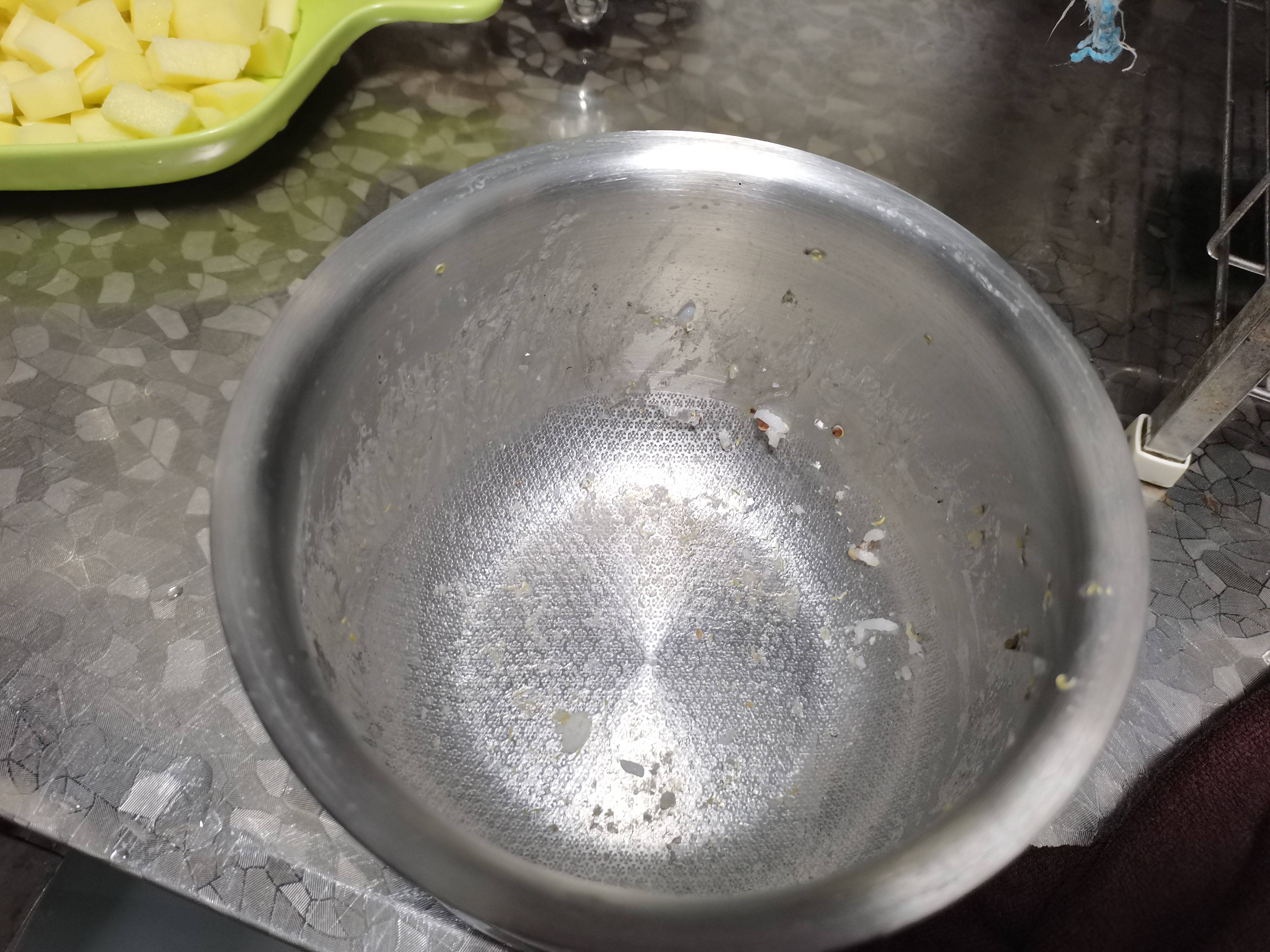 小熊（Bear）电饭煲 1-2人 有钛0涂层健康 不锈钢防粘内胆 多功能智能预约小电饭锅1.6L DFB-C16M3有钛 实拍图