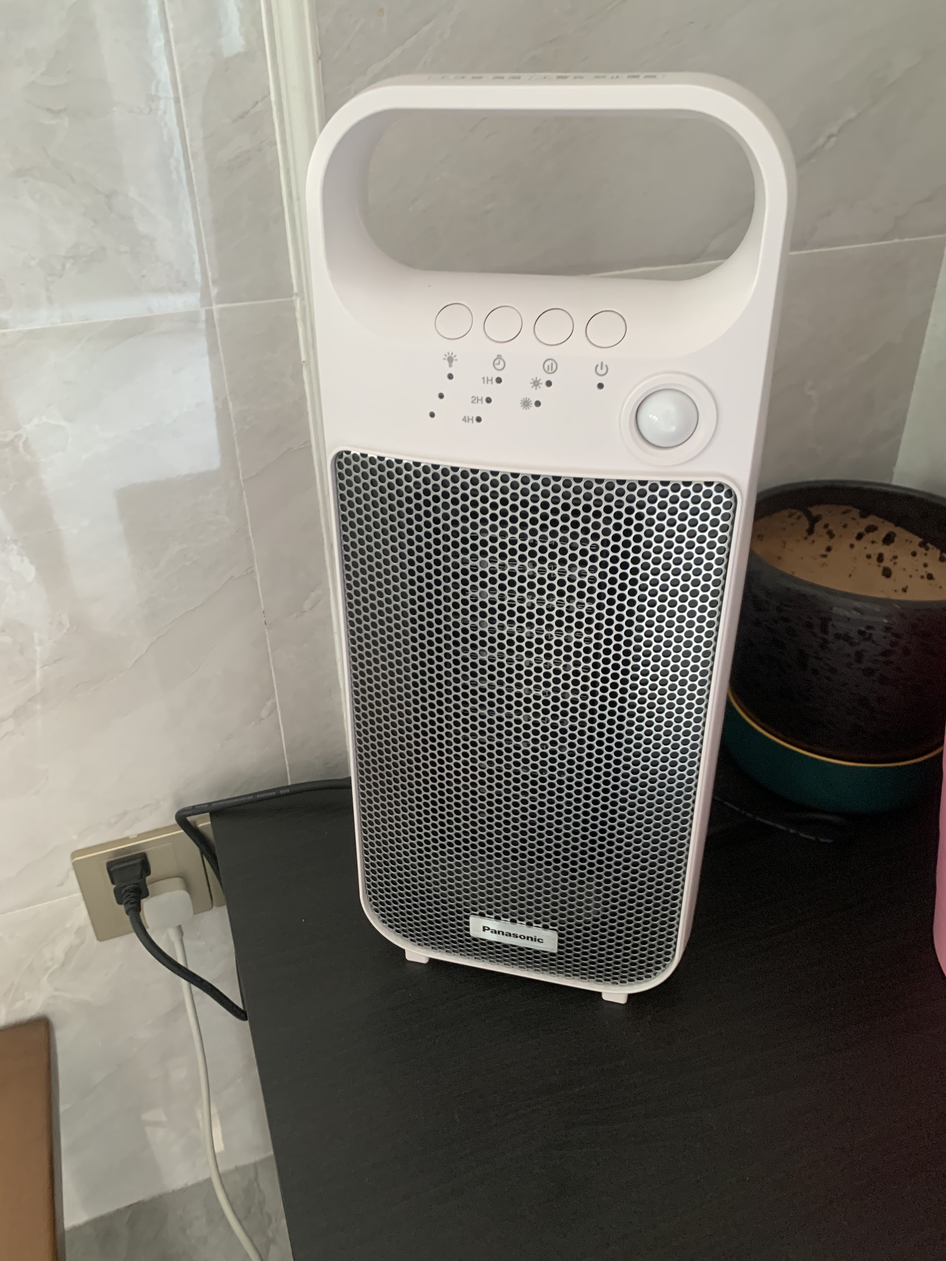 松下（Panasonic）暖风机取暖器家用浴室防水速热立式电暖器办公室卧室小型电暖气电暖风母婴热风机DS-PF2027CW 实拍图