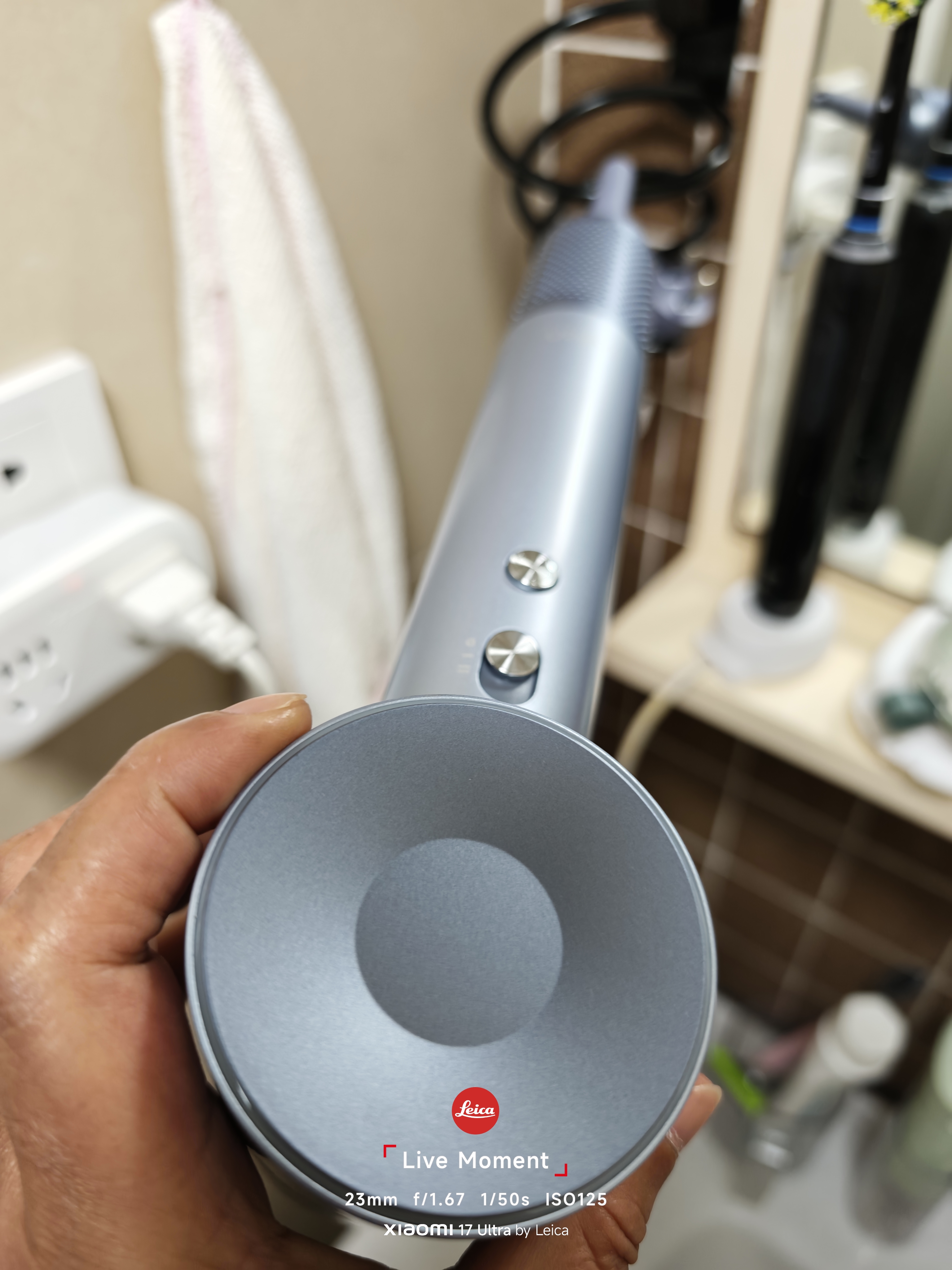 徕芬高速吹风机LF03 速干家用电吹风Swift 3 负离子护发大功率吹风筒 送女生礼物 LF03闪银 实拍图