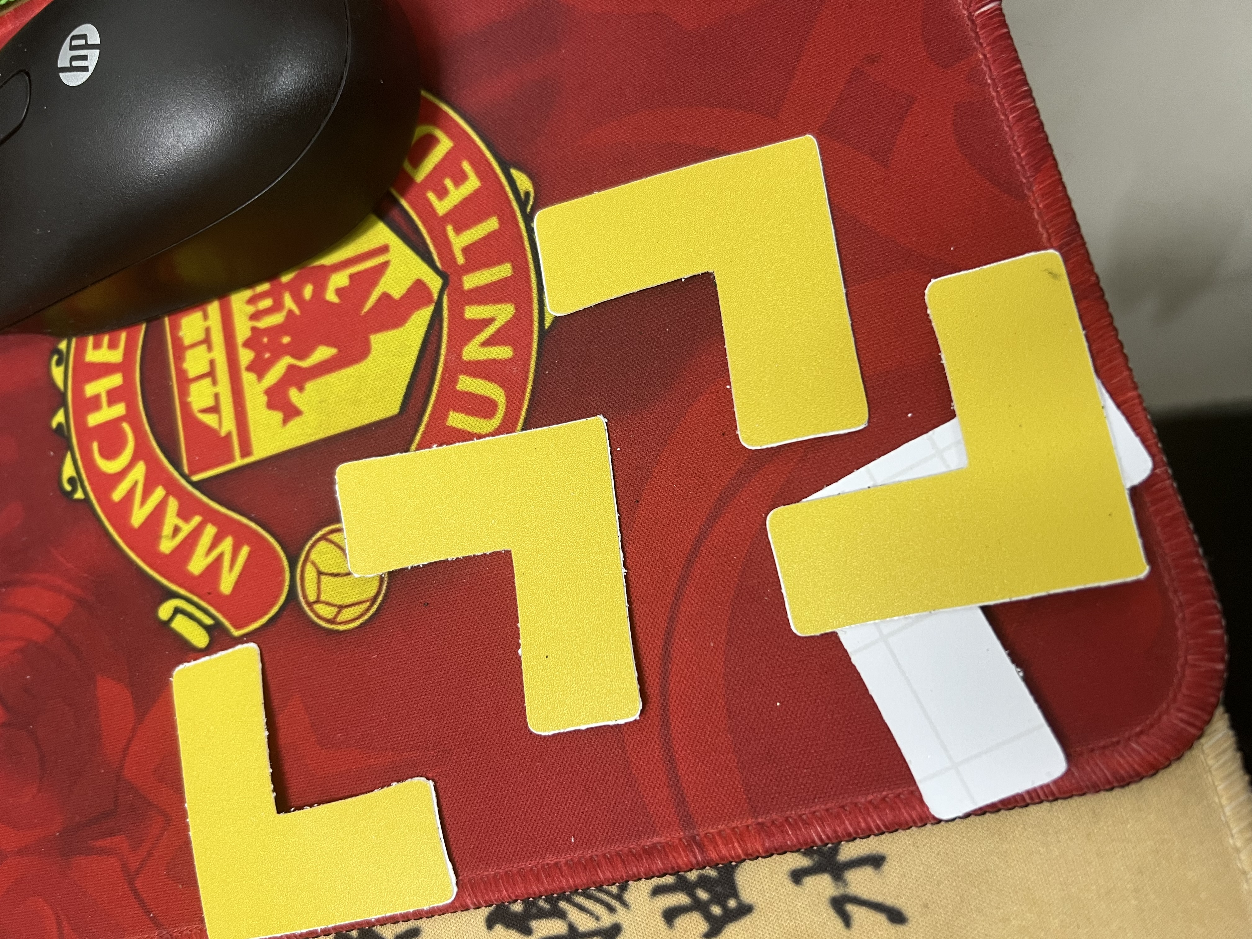 海斯迪克警示定位贴 5*2CM 黄色L型50个 6S管理定位贴纸桌面定位标签标识 HKCX-168 实拍图