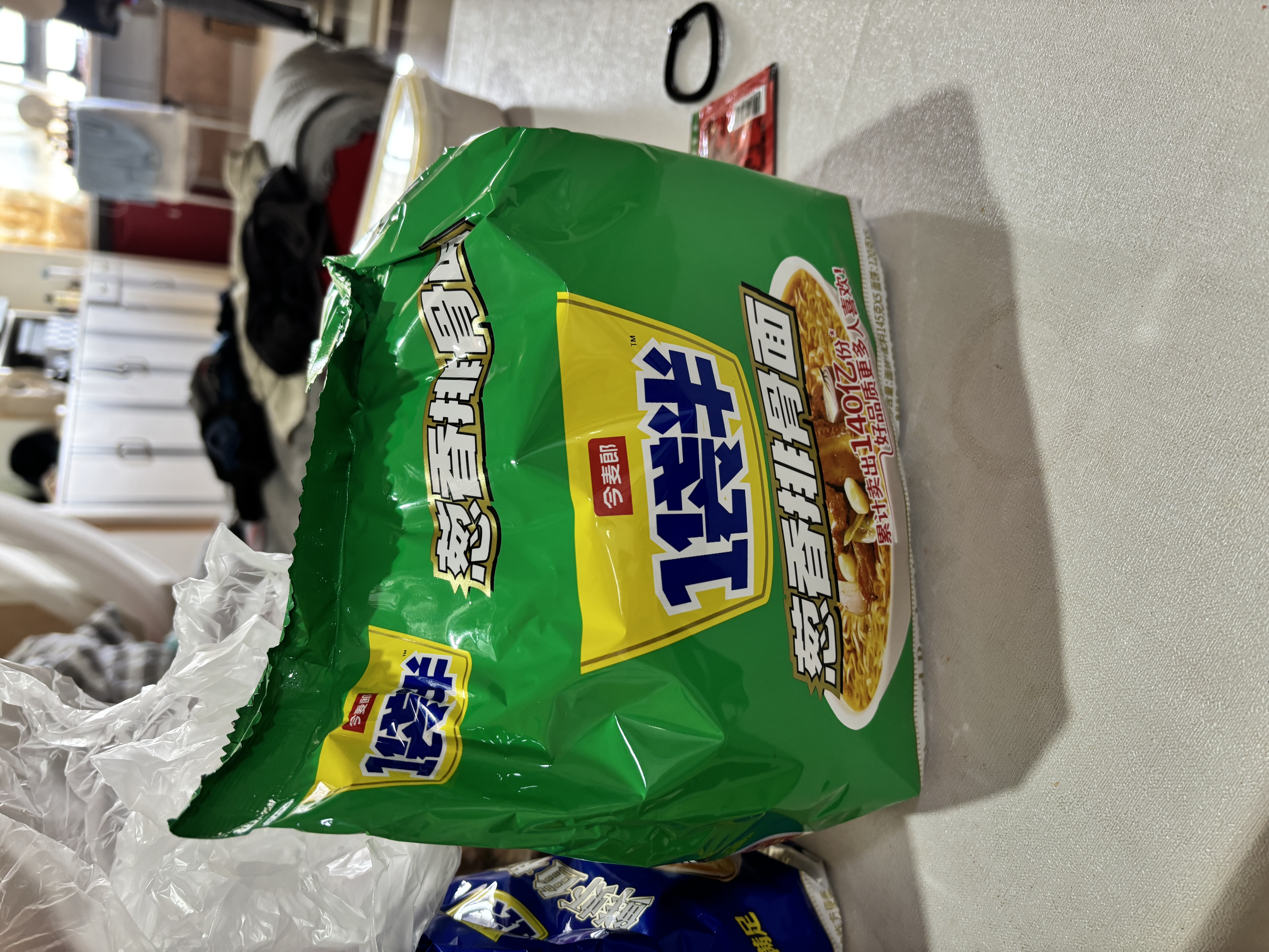 今麦郎方便面一袋半 泡面袋装120g大面块速食宵夜 葱香排骨味五连包 实拍图