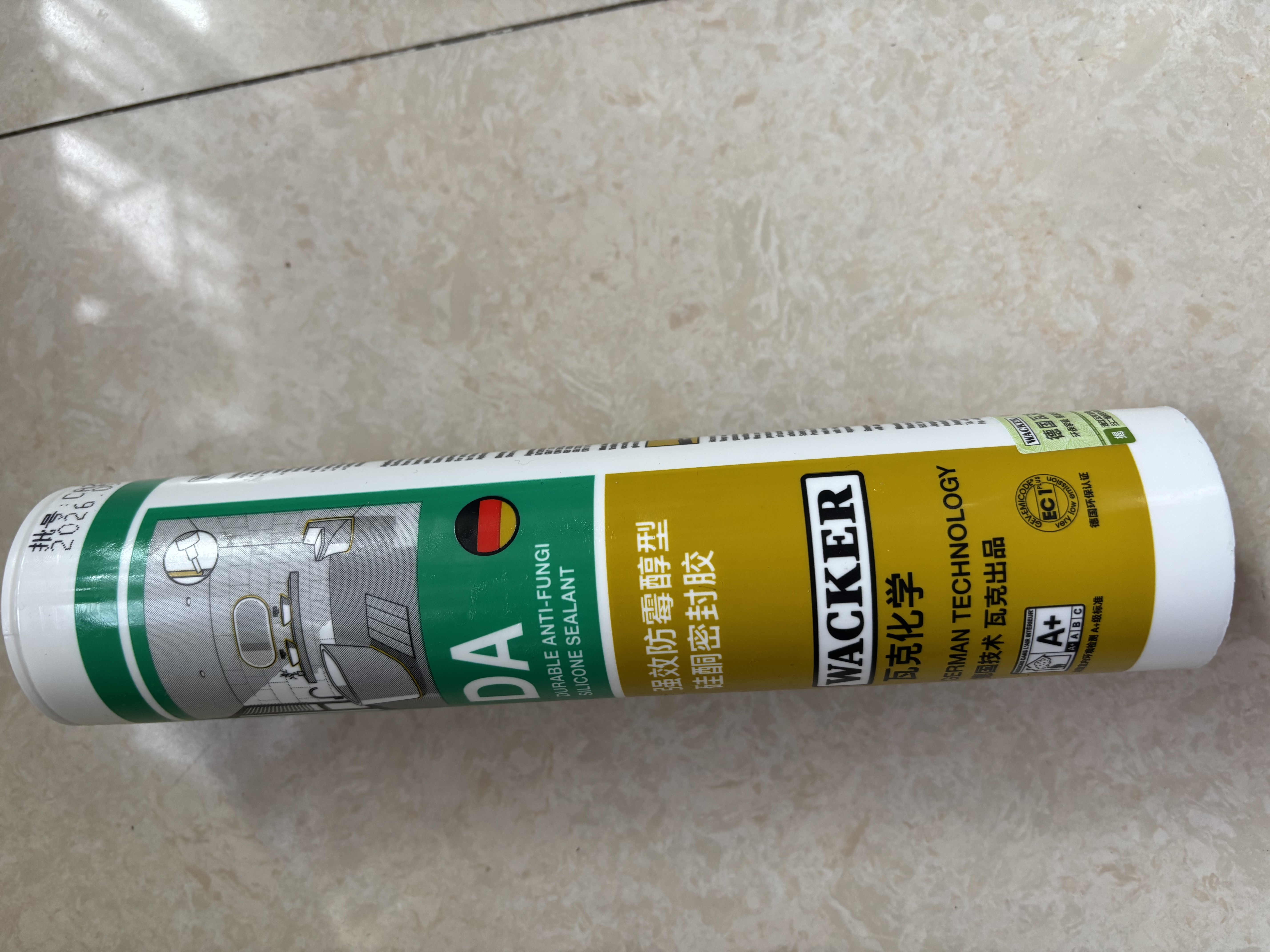 瓦克（WACKER）DA防霉玻璃胶厨卫密封胶防水美容胶马桶封边胶透明1支+胶枪工具包 实拍图