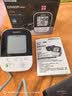 欧姆龙（OMRON）上臂式电子血压计进口血压仪家用智能蓝牙医用高精准J735 实拍图