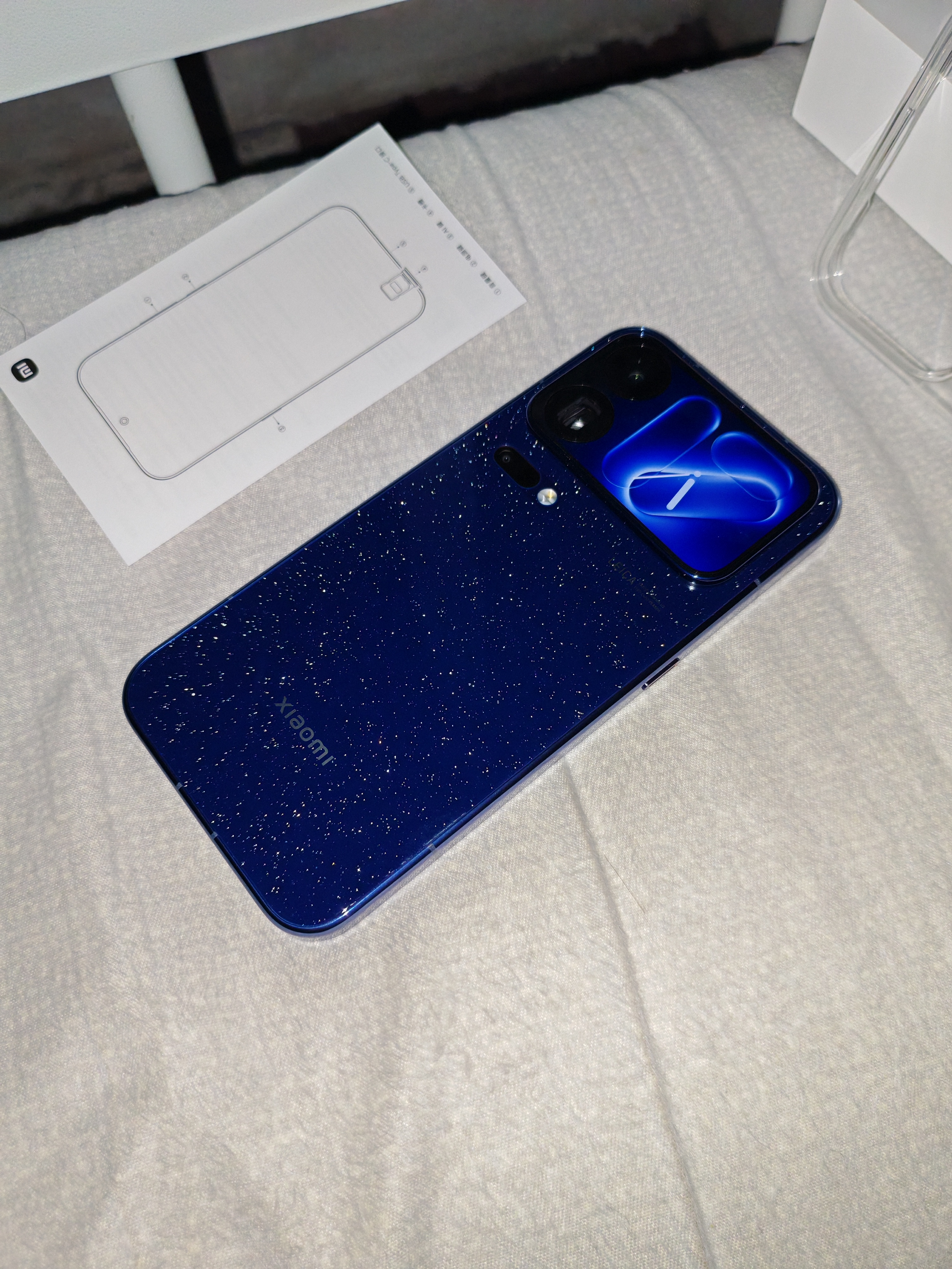 小米Xiaomi 18 Pro Max 妙享背屏 2nm第六代骁龙8超级至尊 徕卡双2亿 防窥屏 12GB+256GB星河蓝 5G手机 实拍图