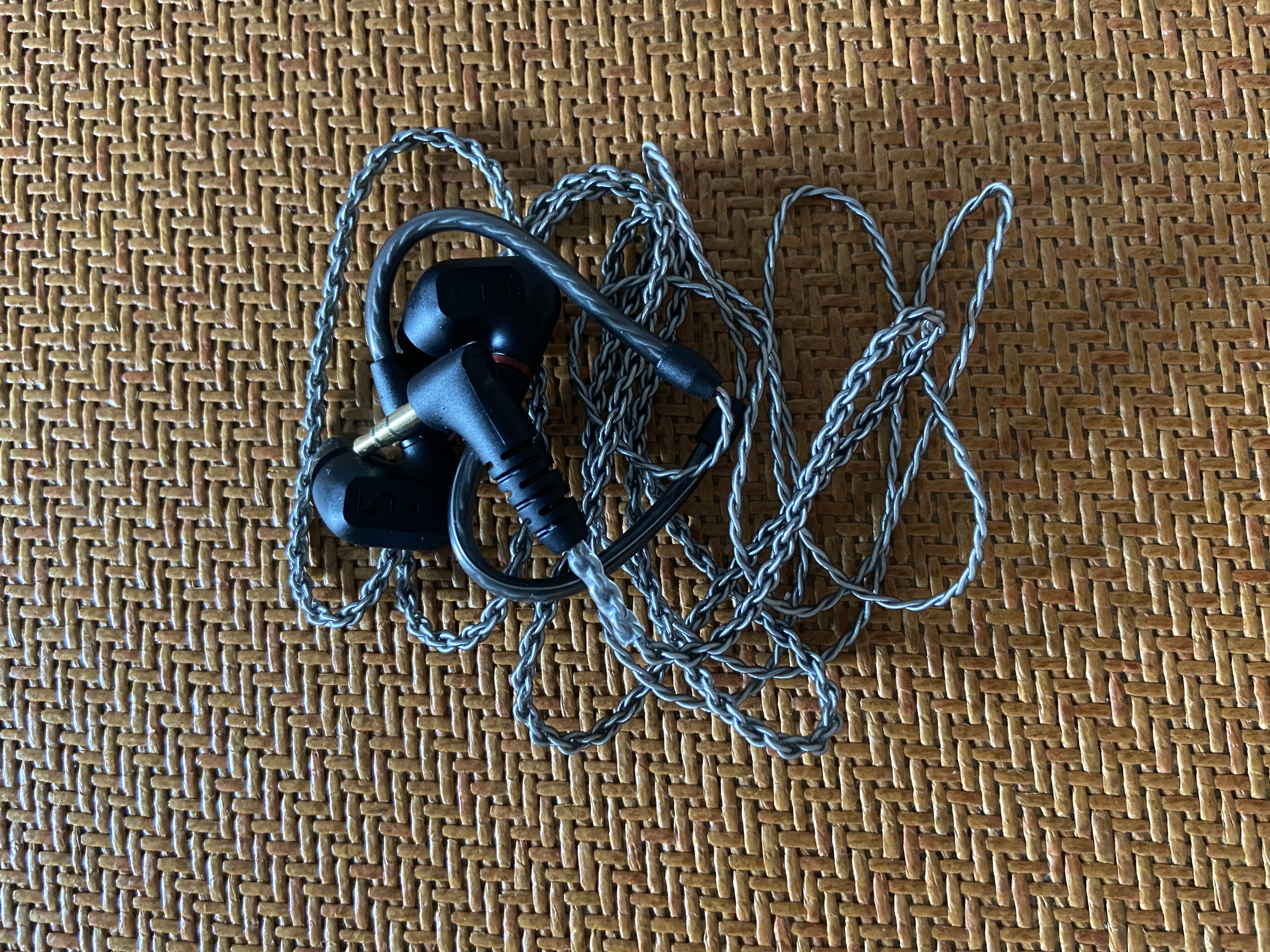 森海塞尔（Sennheiser）IE900/IE600/IE300旗舰级HIFI高保真超宽单动圈单元可拆卸MMCX挂耳式耳机 高保真发烧有线耳机耳塞 IE200 【热款HIFI高保真】 实拍图