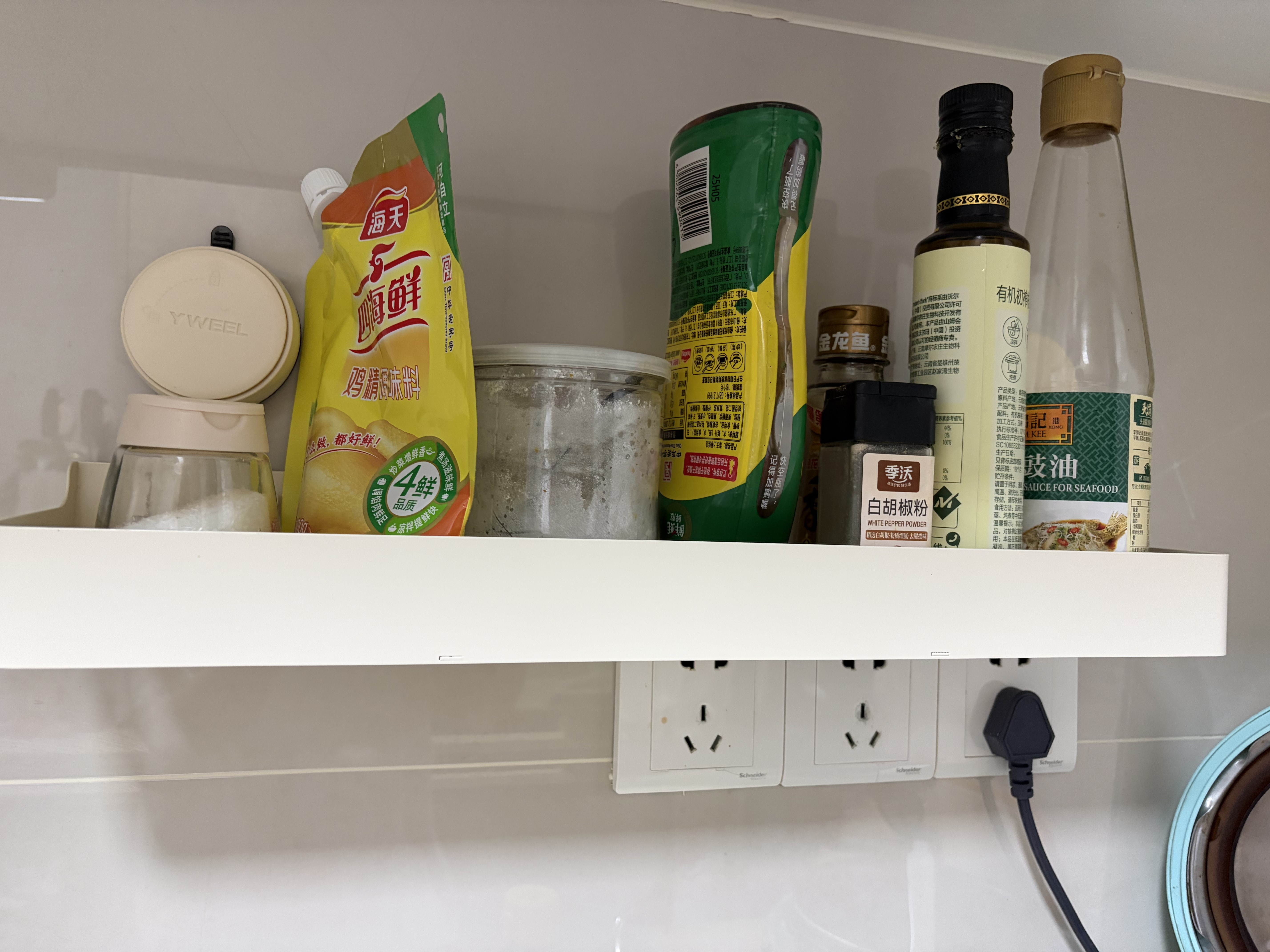 一卫（yweel）白色厨房置物架免打孔壁挂刀架调味料家用多功能砧板墙上收纳架子 实拍图