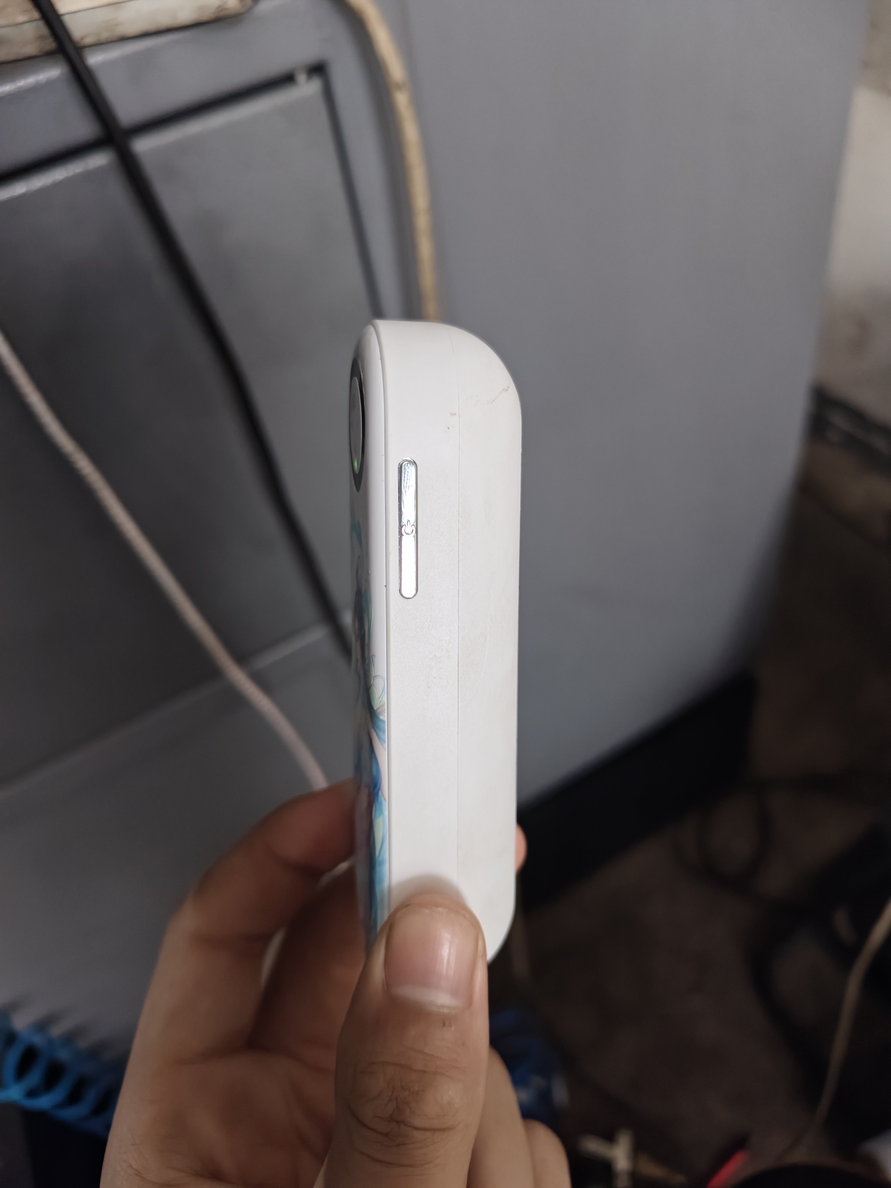 飞猫M1王者荣耀合作款 4G免插卡移动随身wifi无线网卡便携式热点4g路由器通用流量车载卡托大乔款 实拍图