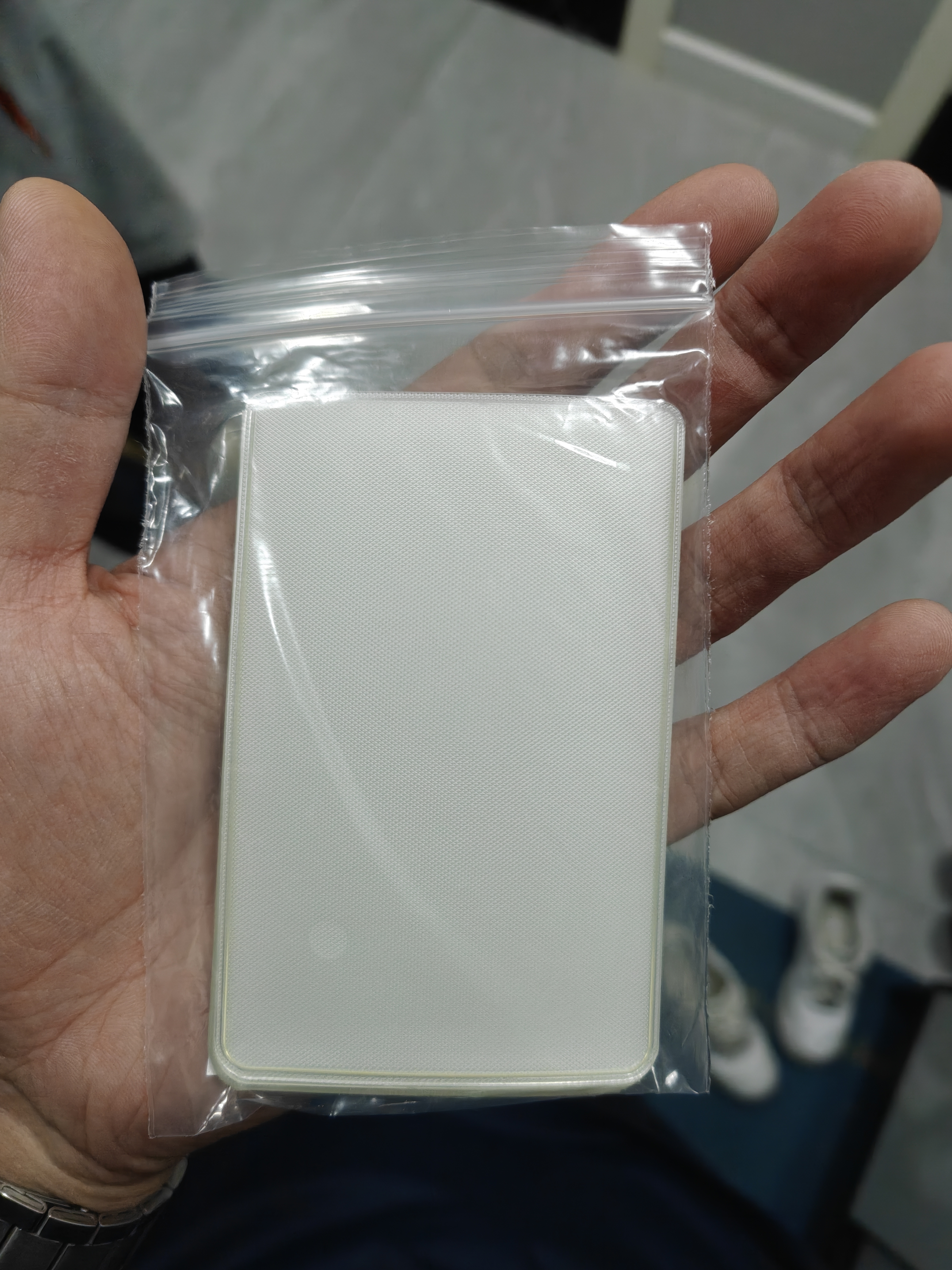 优和（UHOO）【超级爆款】磨砂透明卡套银行卡套10个装交通公交卡套卡膜身份证卡套6648 实拍图