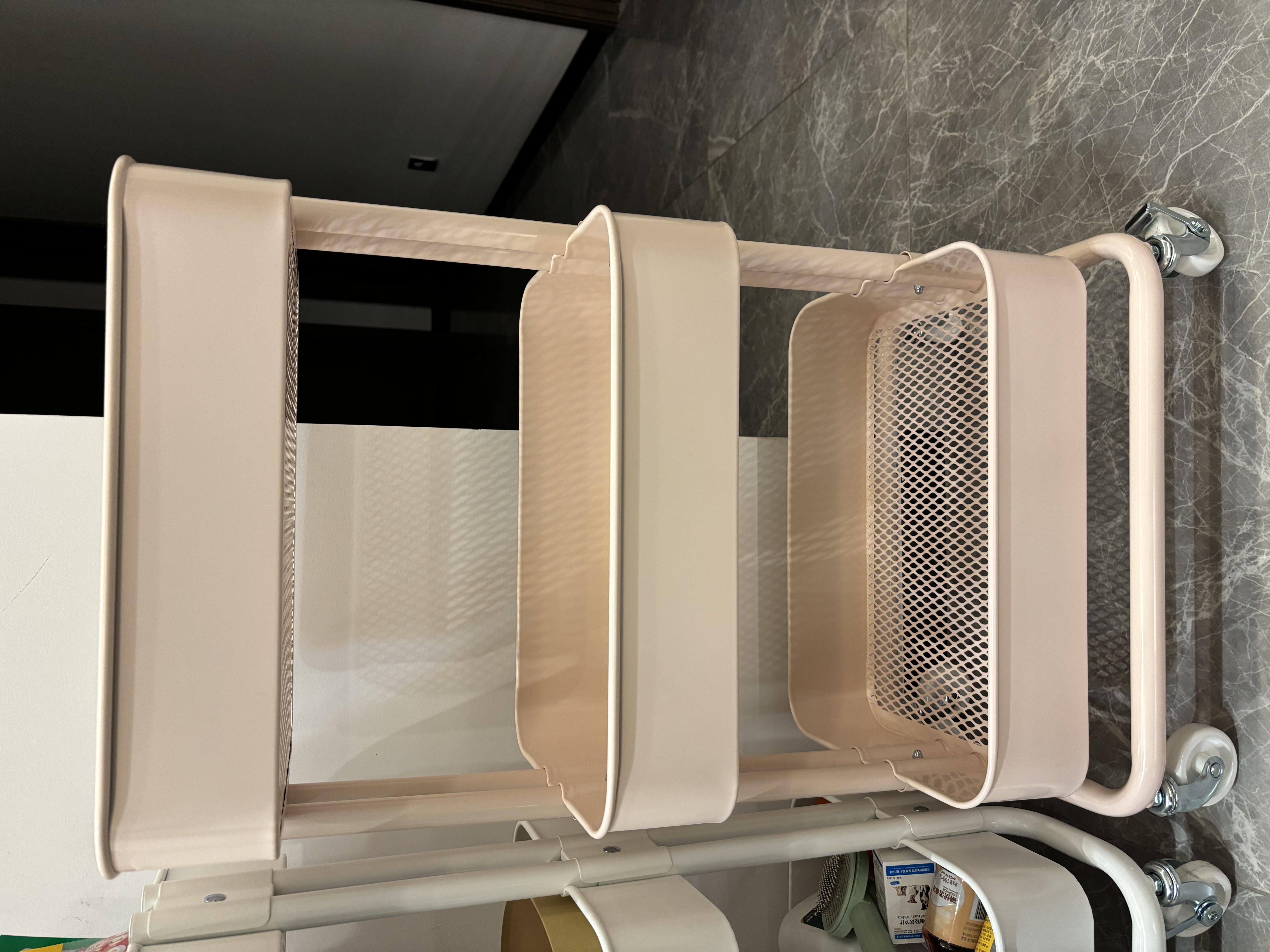 宜家（IKEA）拉斯克家居小推车置物架移动茶水桌书包架客厅厨房收纳架 大号35×45×77cm｜粉红色 实拍图