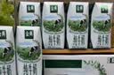 伊利【新鲜日期】金典纯牛奶 200ml*12 3.6g乳蛋白礼盒装 实拍图