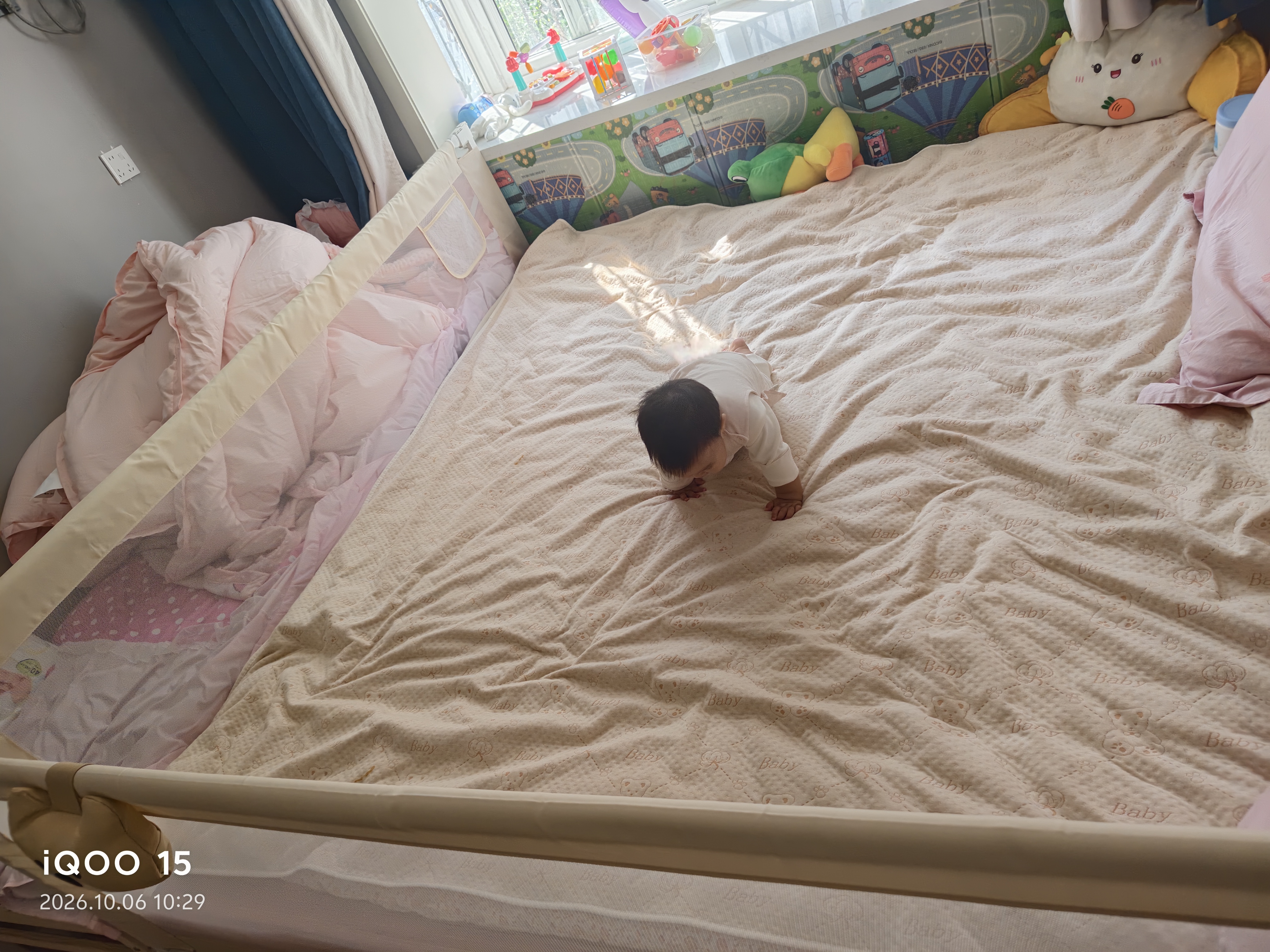 慕卡索床围栏婴儿童床护栏防摔床边围挡宝宝防掉床上挡板安全护栏免打孔 莫奈花园&布朗小熊 三面装 2.0+2.2+2.2米 实拍图