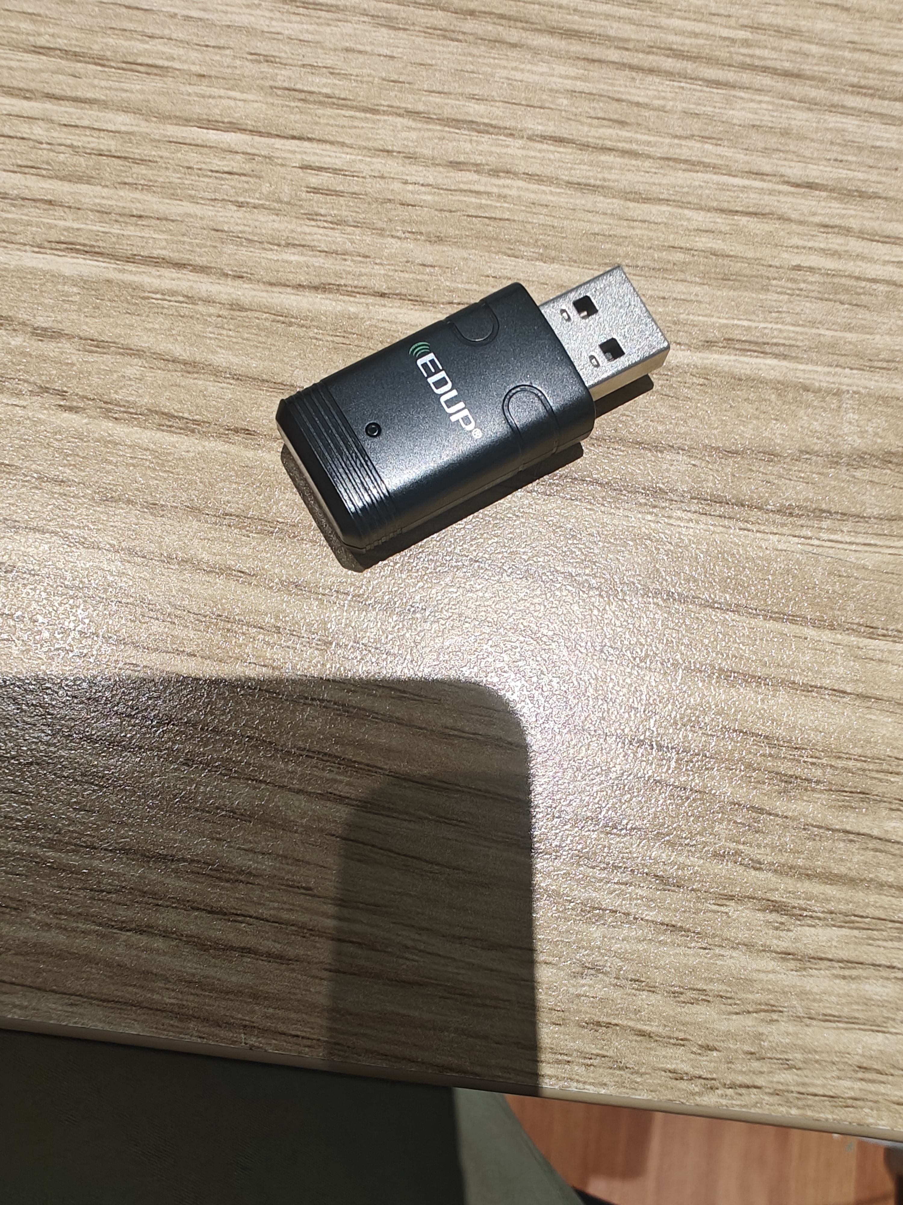 翼联（EDUP）迷你免驱动AX900 WiFi6无线网卡 双频5G无线蓝牙5.3二合一台式机笔记本win10/11接收器EP-AX910S 实拍图